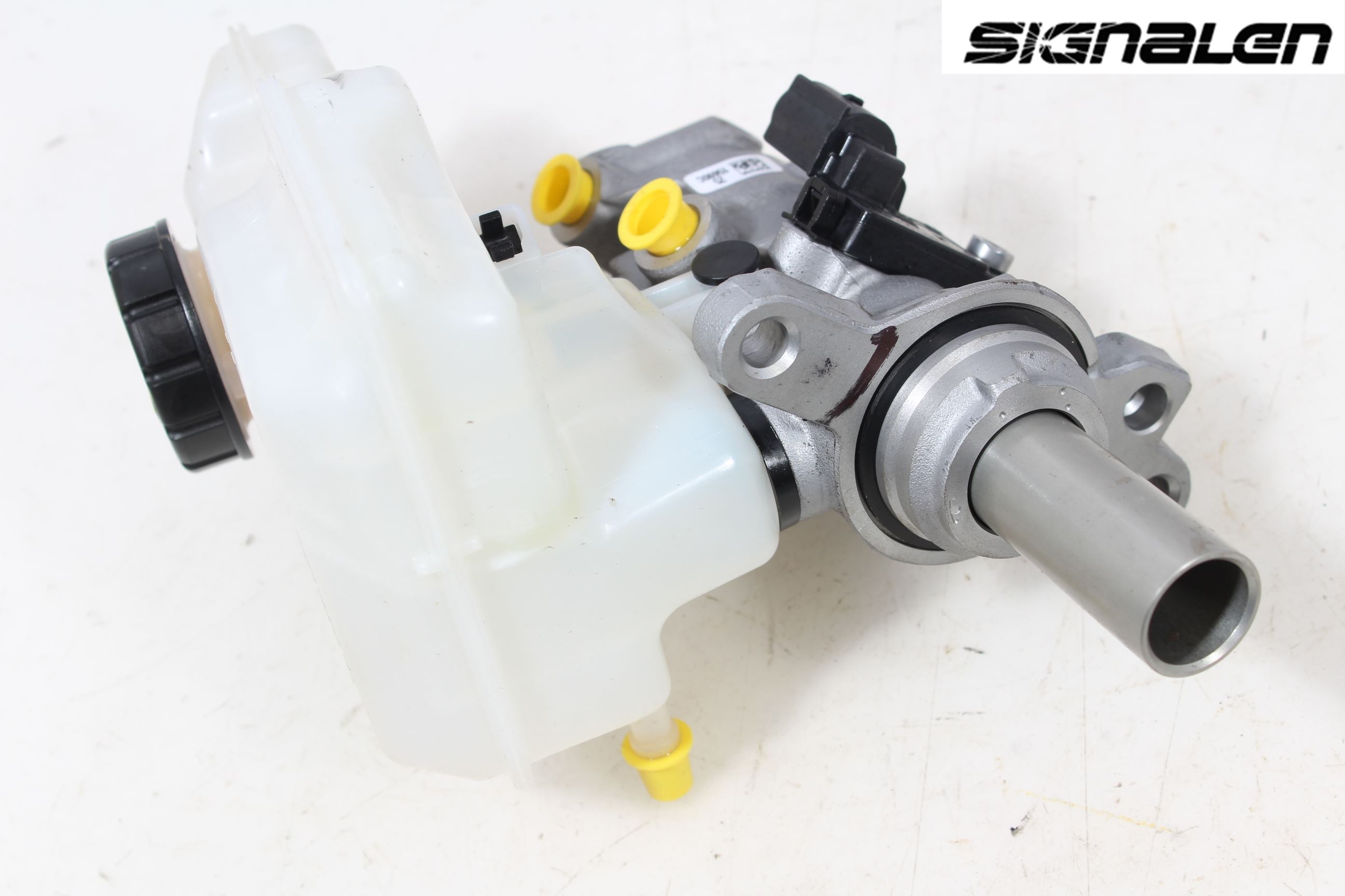 Volkswagen VW GOLF / E-GOLF VII 13-20 Broms Huvudcylinder