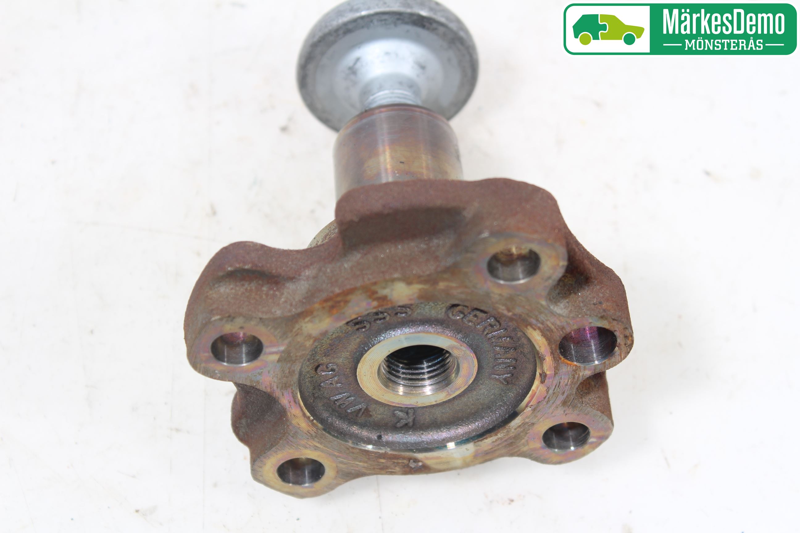 Volkswagen VW GOLF / E-GOLF VII 13-20 Axeltapp Fram-Bak