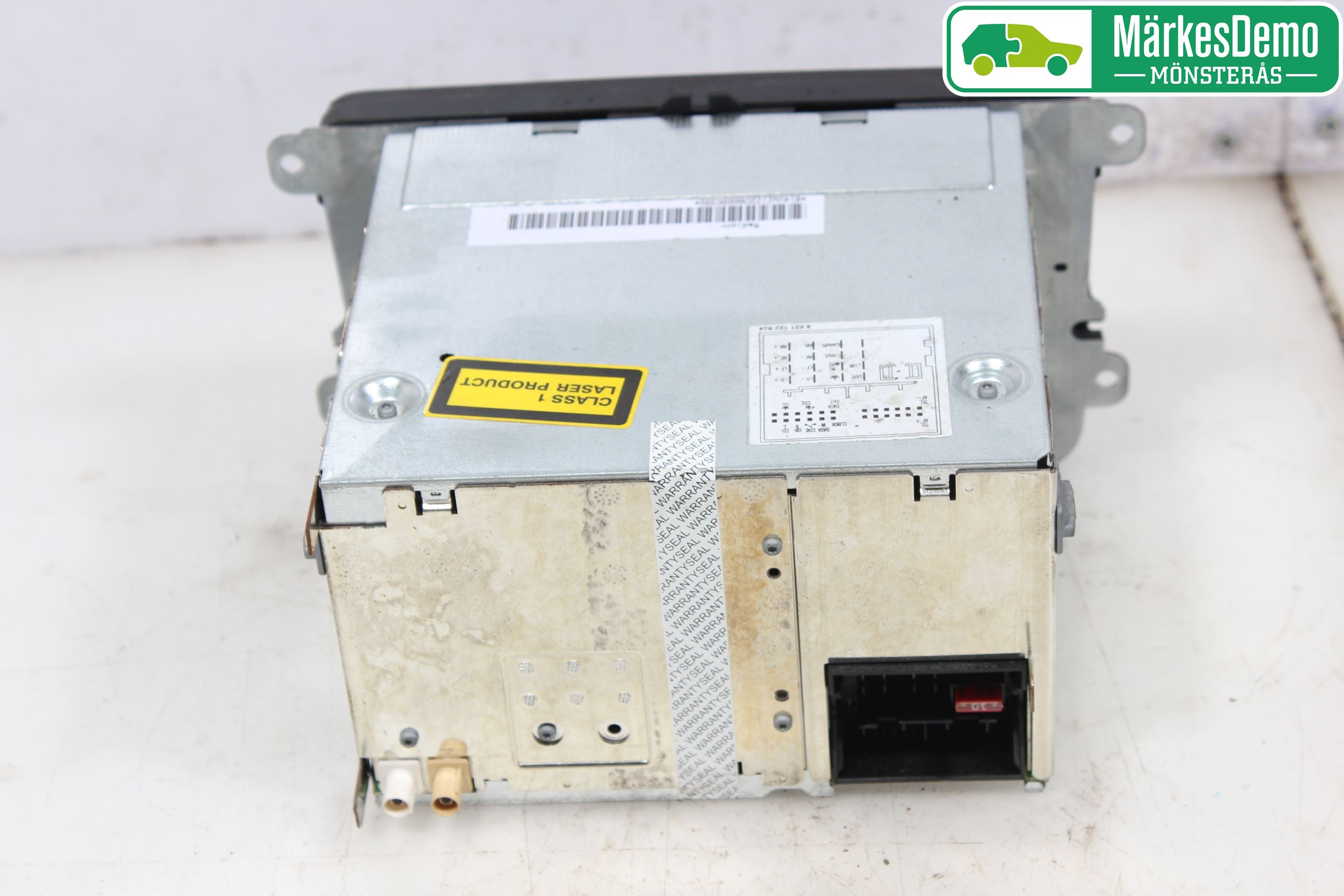 Volkswagen VW GOLF V 04-09 Radio