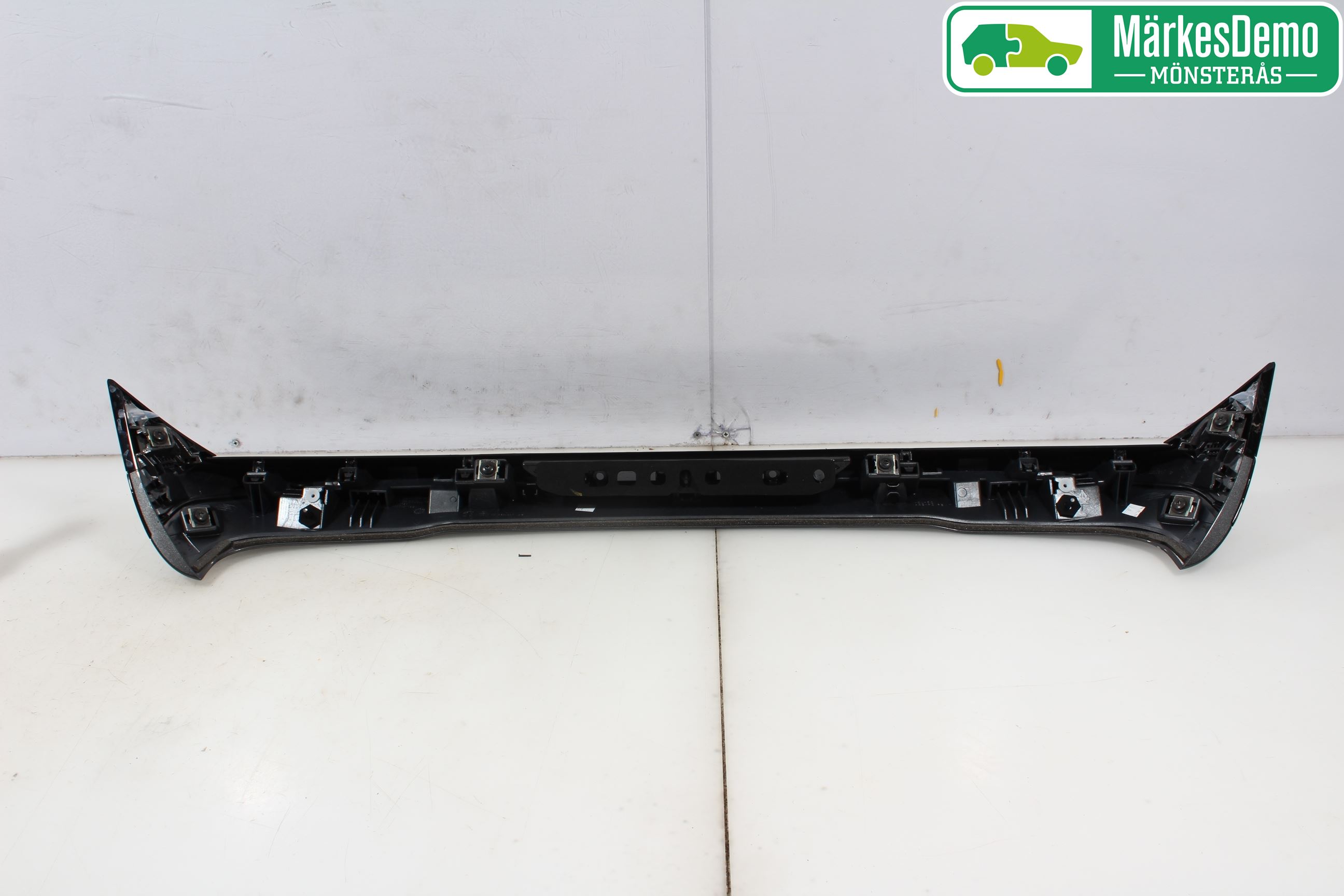 Peugeot 2008 13-20 Spoiler Baklucka