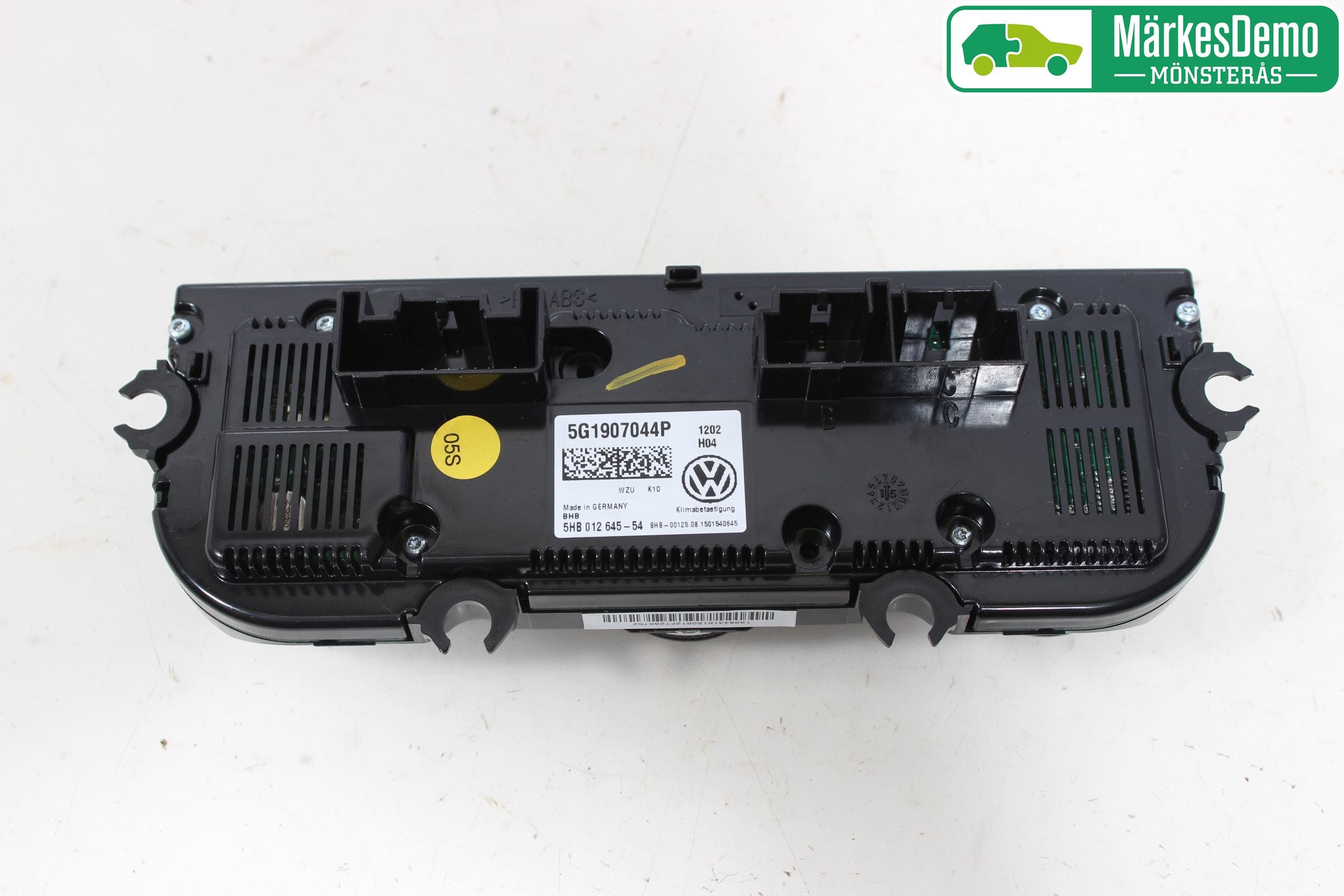 Volkswagen VW PASSAT 15-19 Ac Styrenhet Ac Manöveren