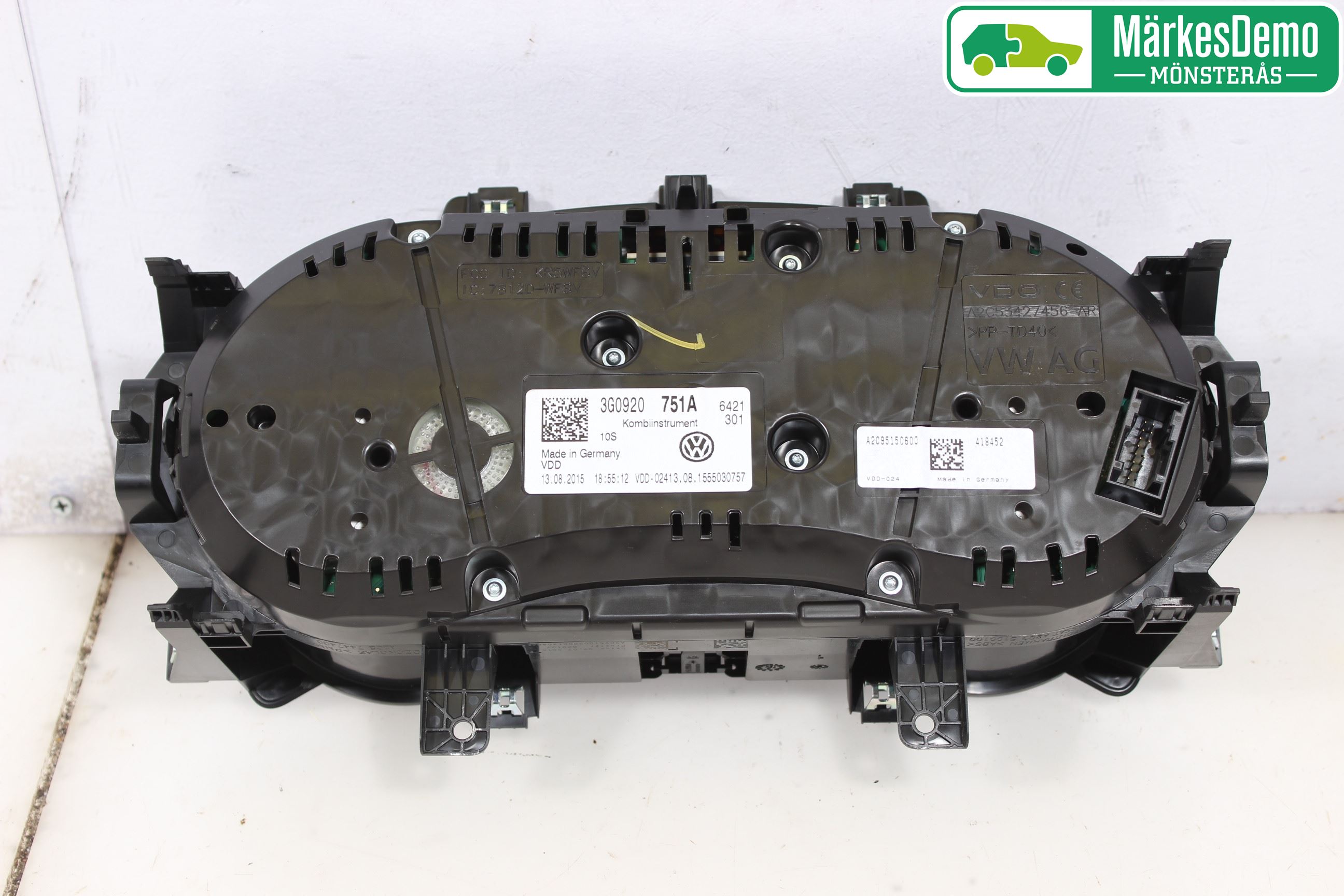 Volkswagen VW PASSAT 15-19 Instrument Komb