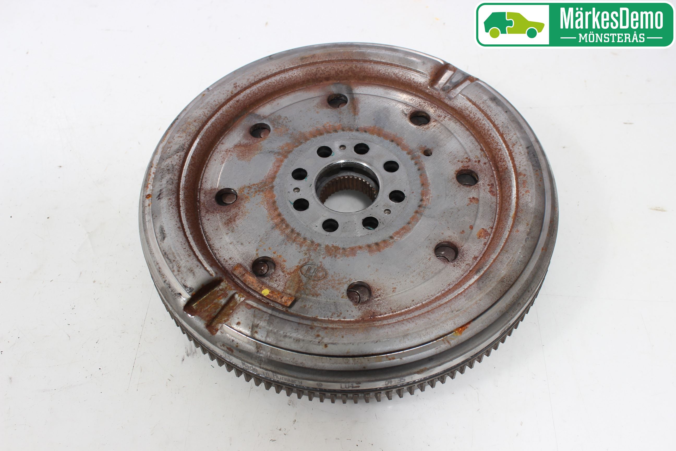 Volkswagen VW PASSAT 15-19 Svänghjul Aut