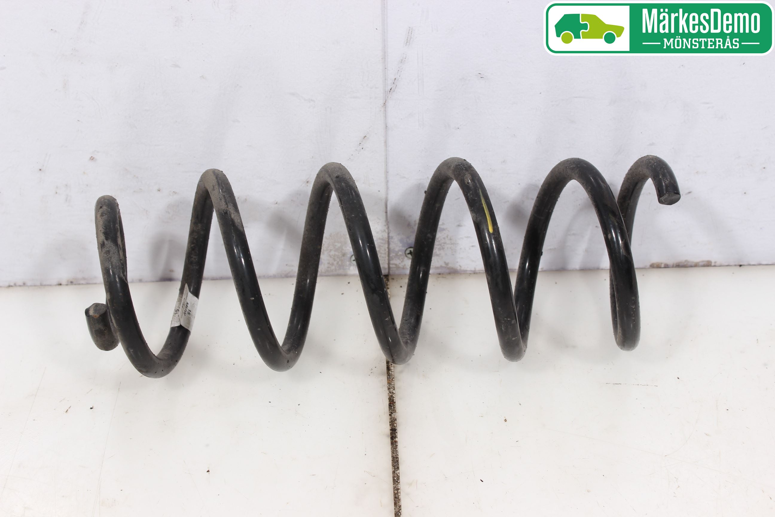 Audi A4/S4 B9 16-19 Fjäder Fram