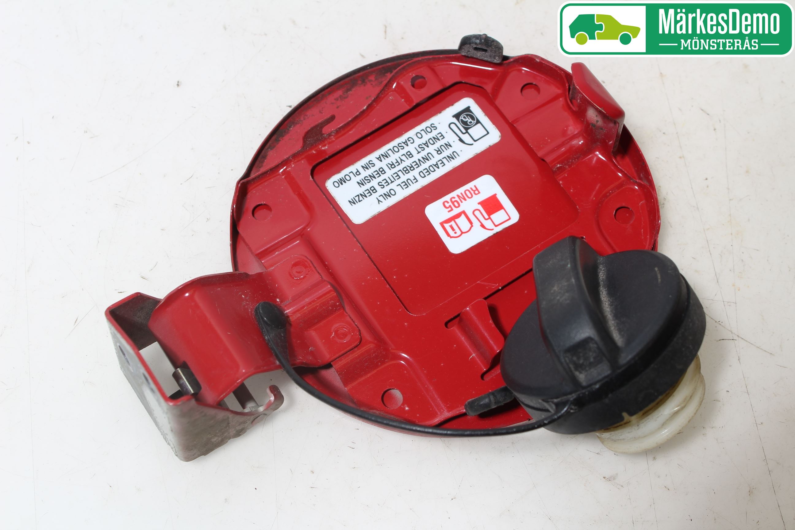 Suzuki SWIFT 11-16 Tanklucka