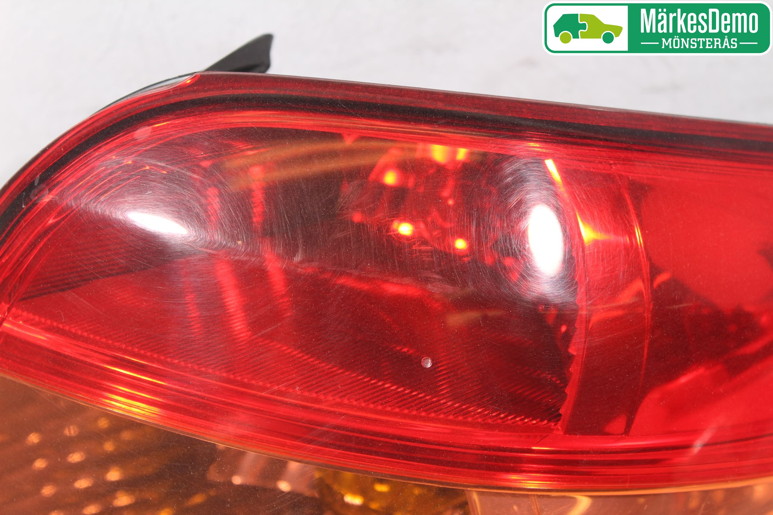 Suzuki SX4 06-09 Bakljus Höger