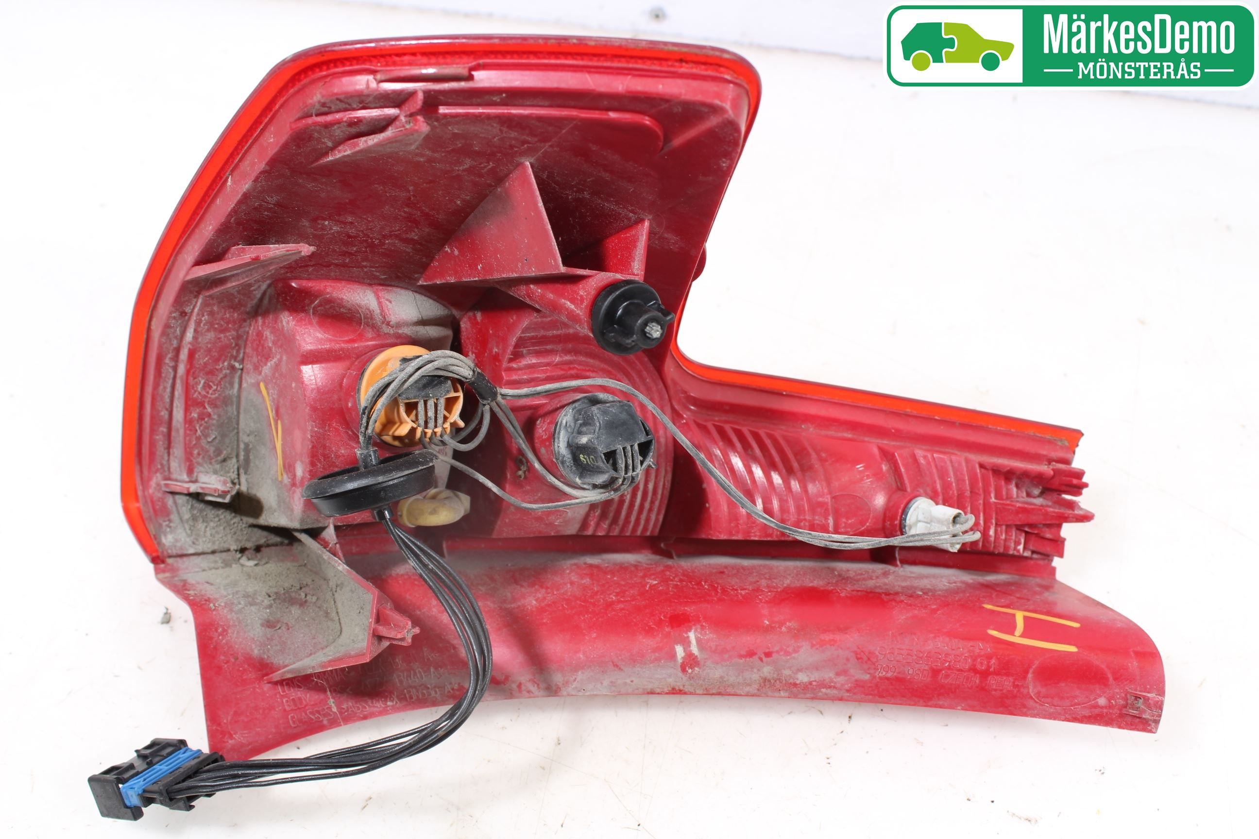 Citroen C4 I   05-10 Bakljus Höger