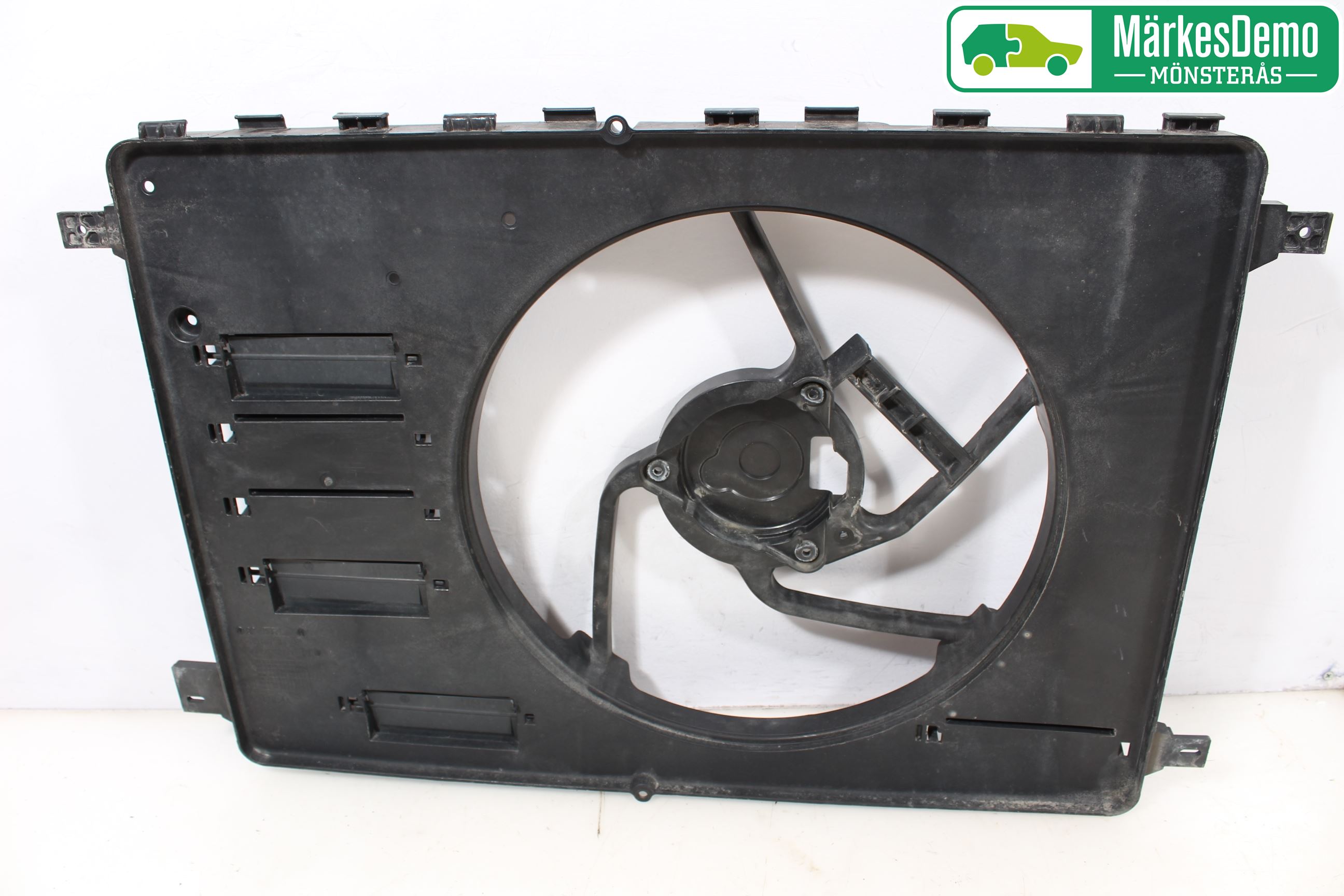 Volvo V70 08-13 Kylfläktkåpa
