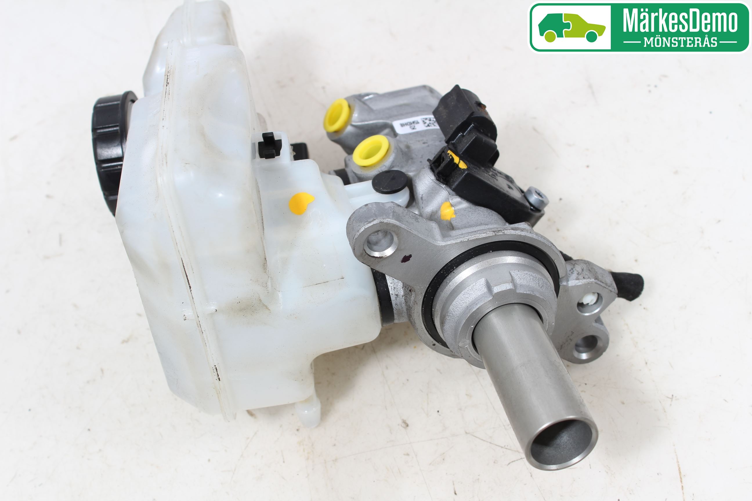 Volkswagen VW GOLF / E-GOLF VII 13-20 Broms Huvudcylinder