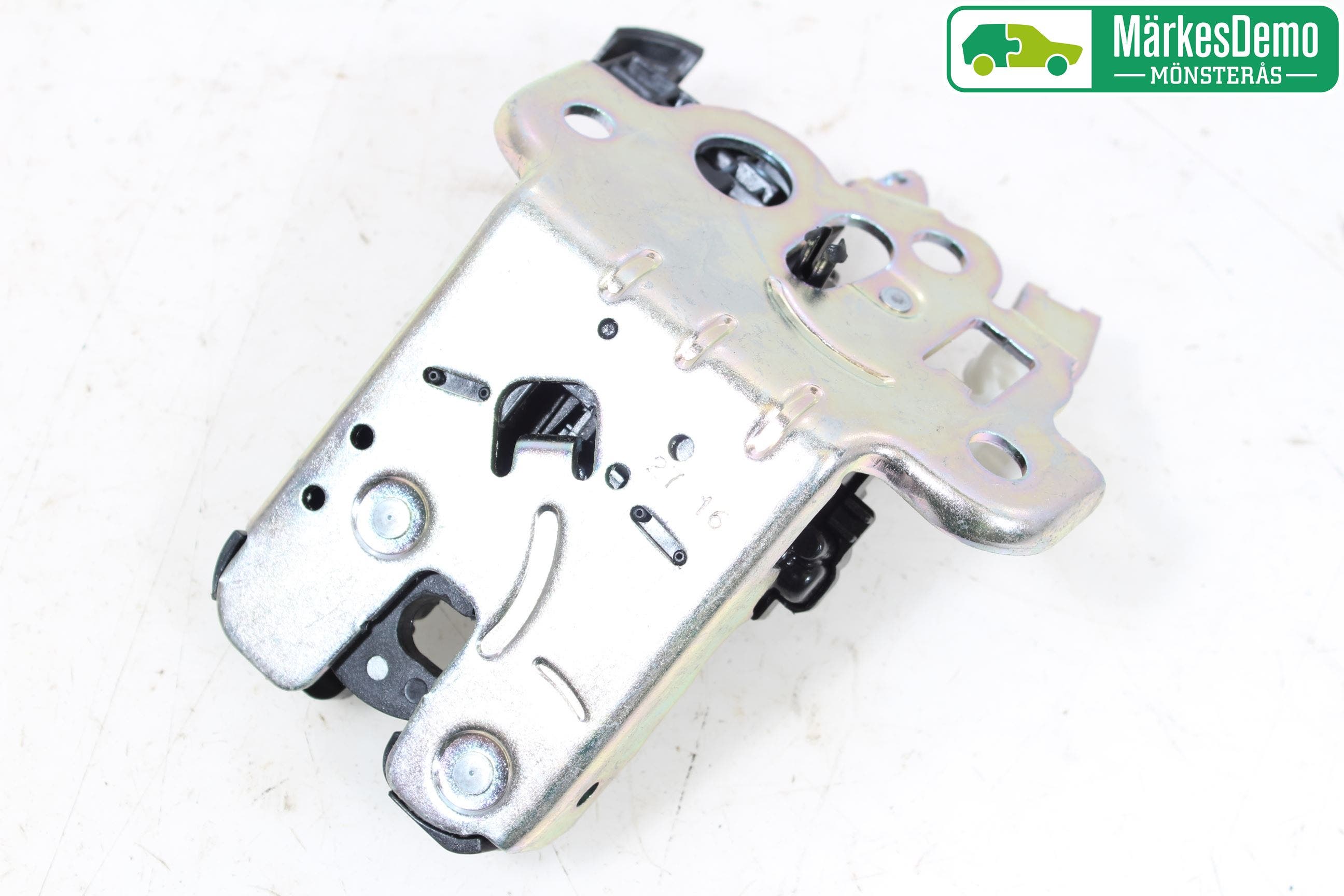 Skoda FABIA 15-21 Låskista Baklucka