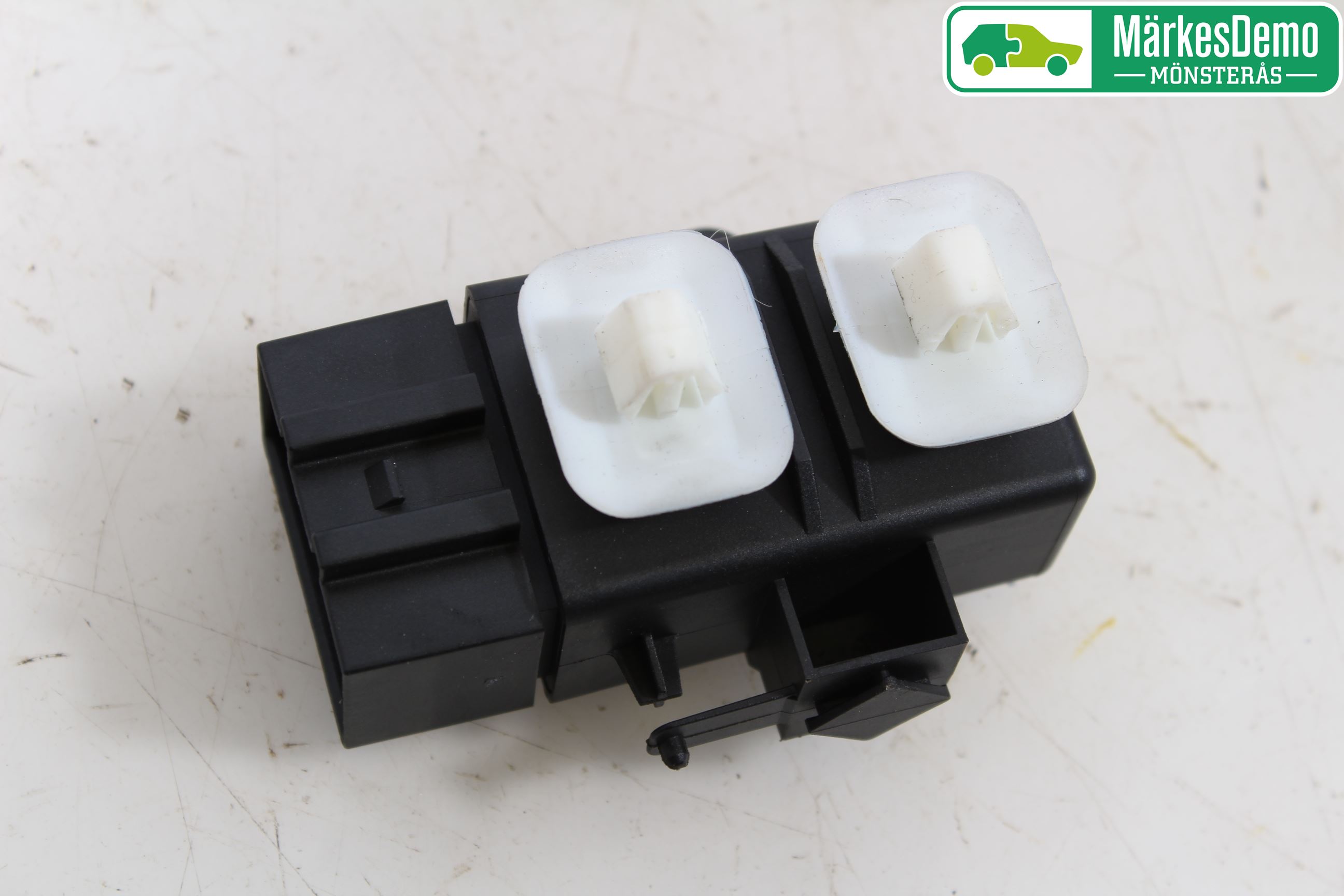 Volkswagen VW UP! / E-UP! Relä Stolvärme