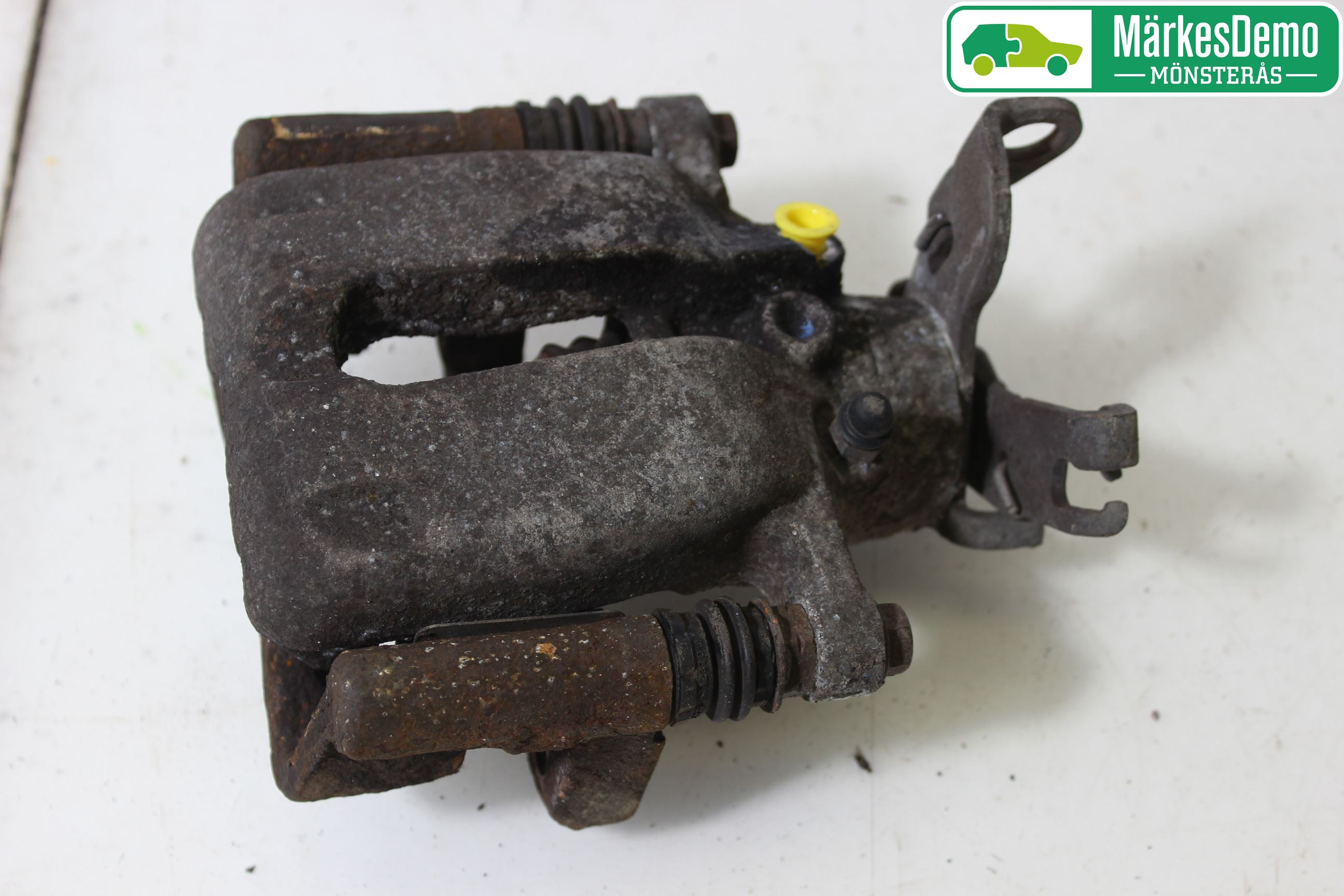 Saab 9-5 10-12 Bromsok Bak Höger