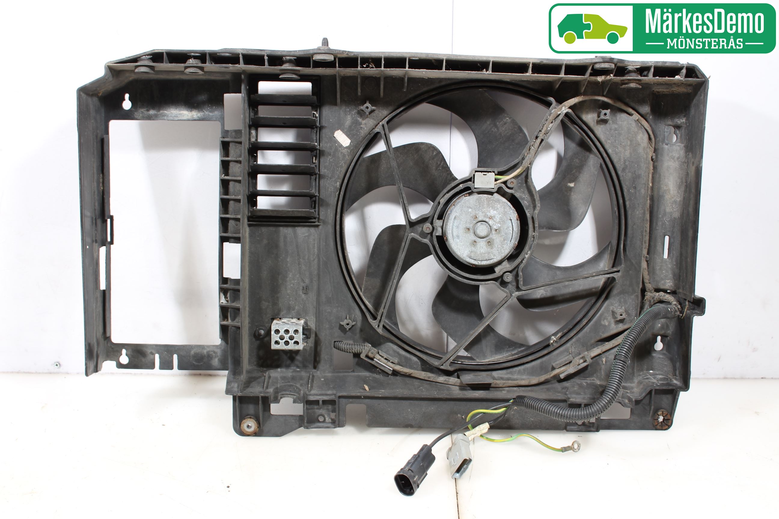 Peugeot PARTNER   03-08 Kylfläkt El