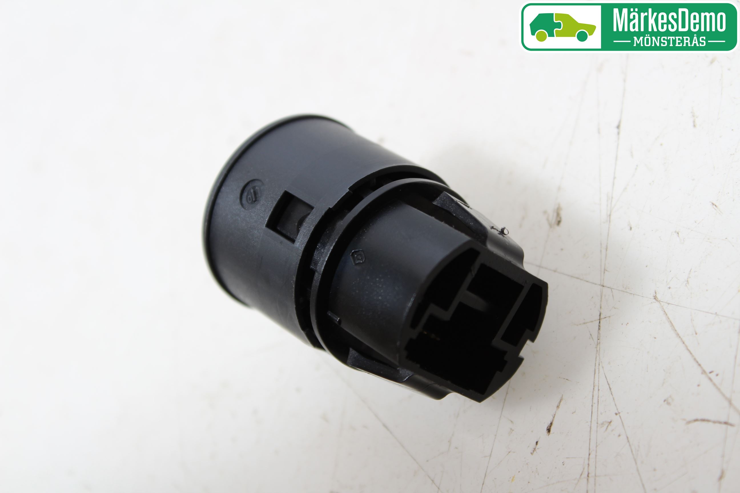 Renault MEGANE III 09-15 Startknapp Personbil