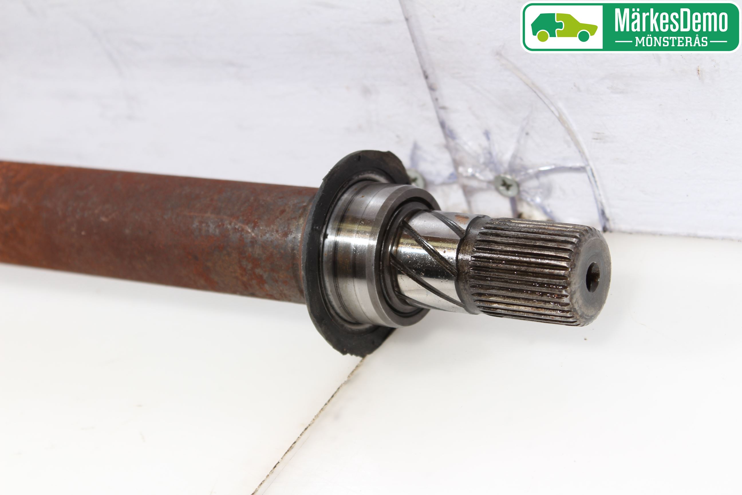 Renault MEGANE III 09-15 Drivaxel Fram Höger