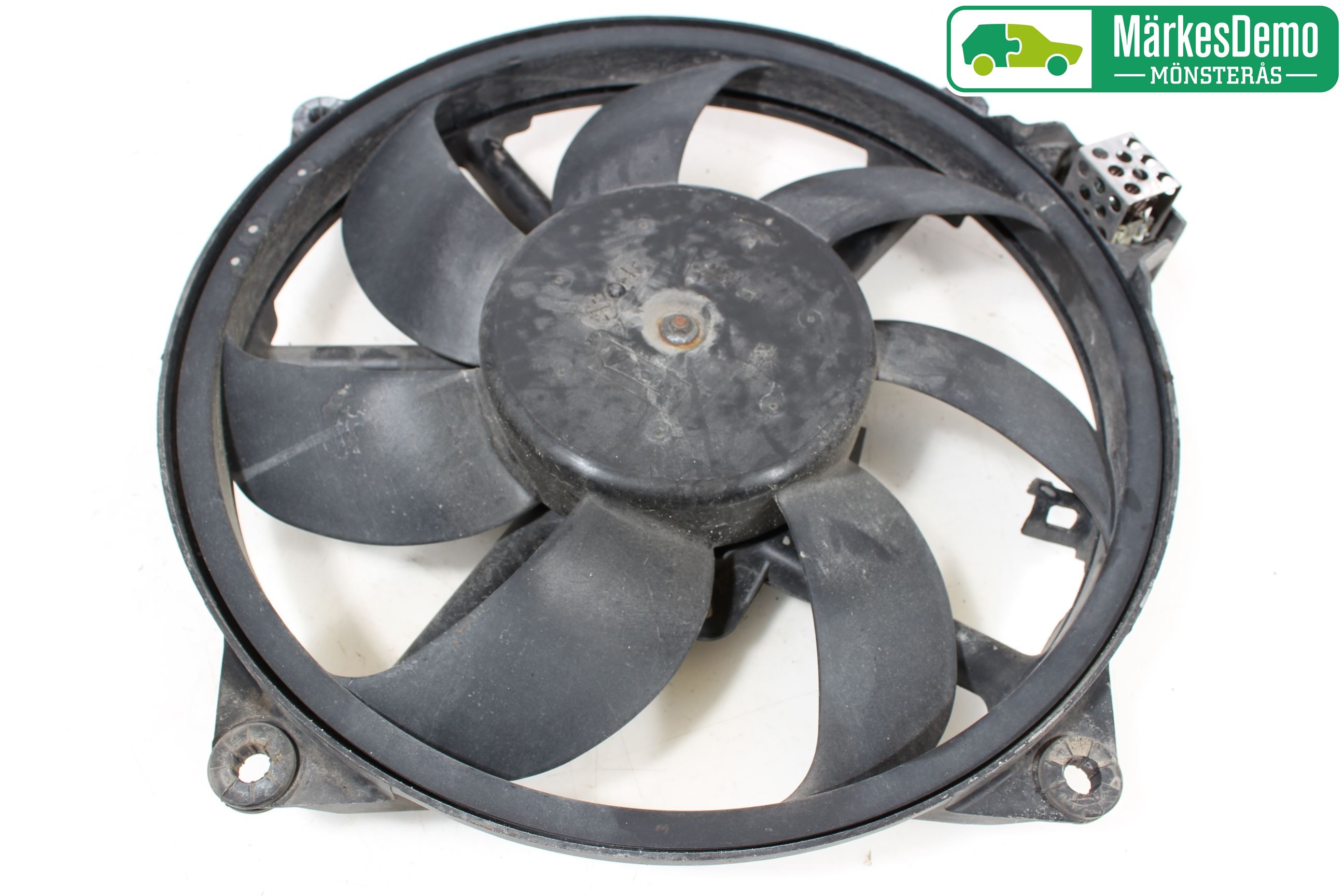 Renault MEGANE III 09-15 Kylfläkt El