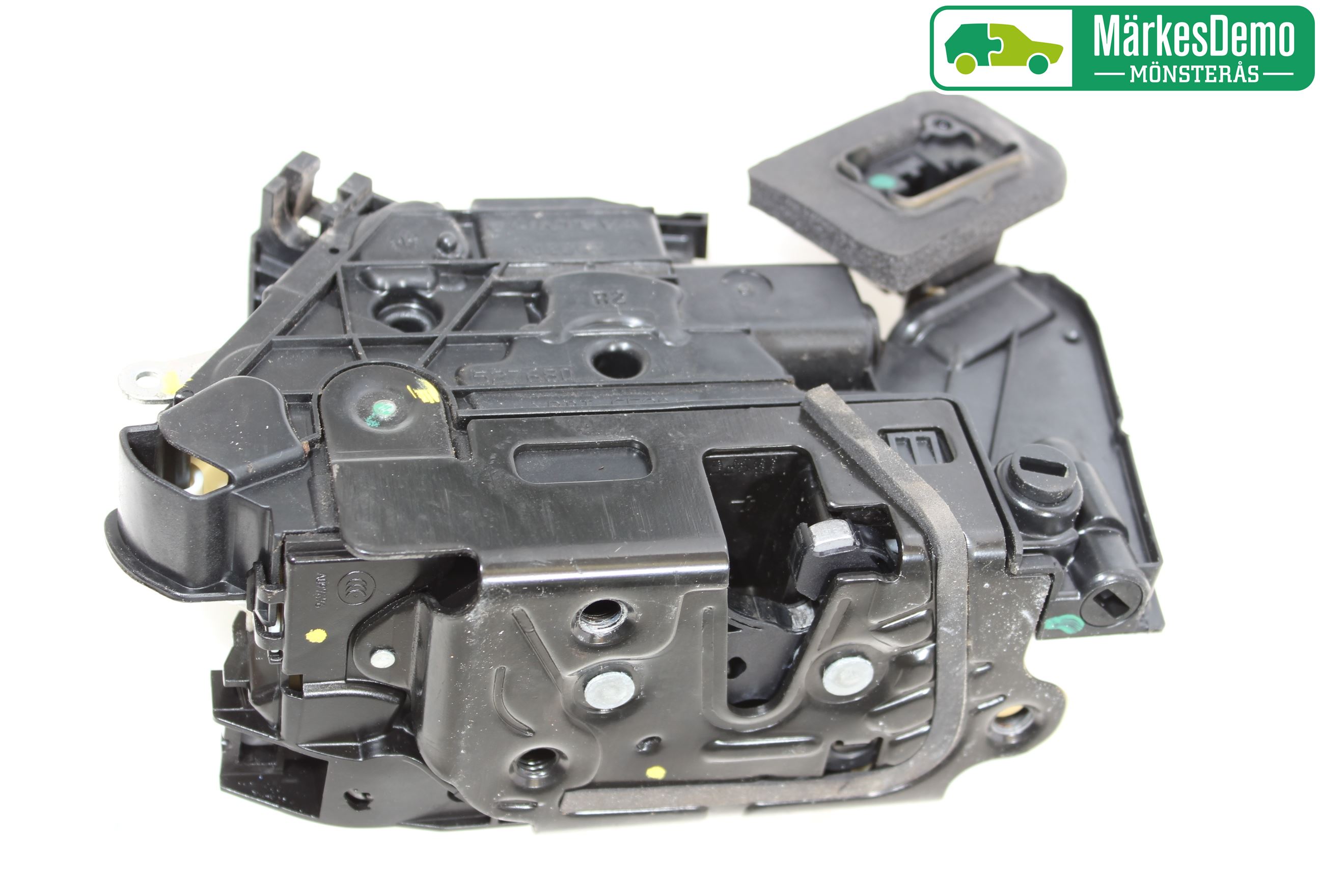 Skoda SUPERB 16-24 Låskista-Dörrlås