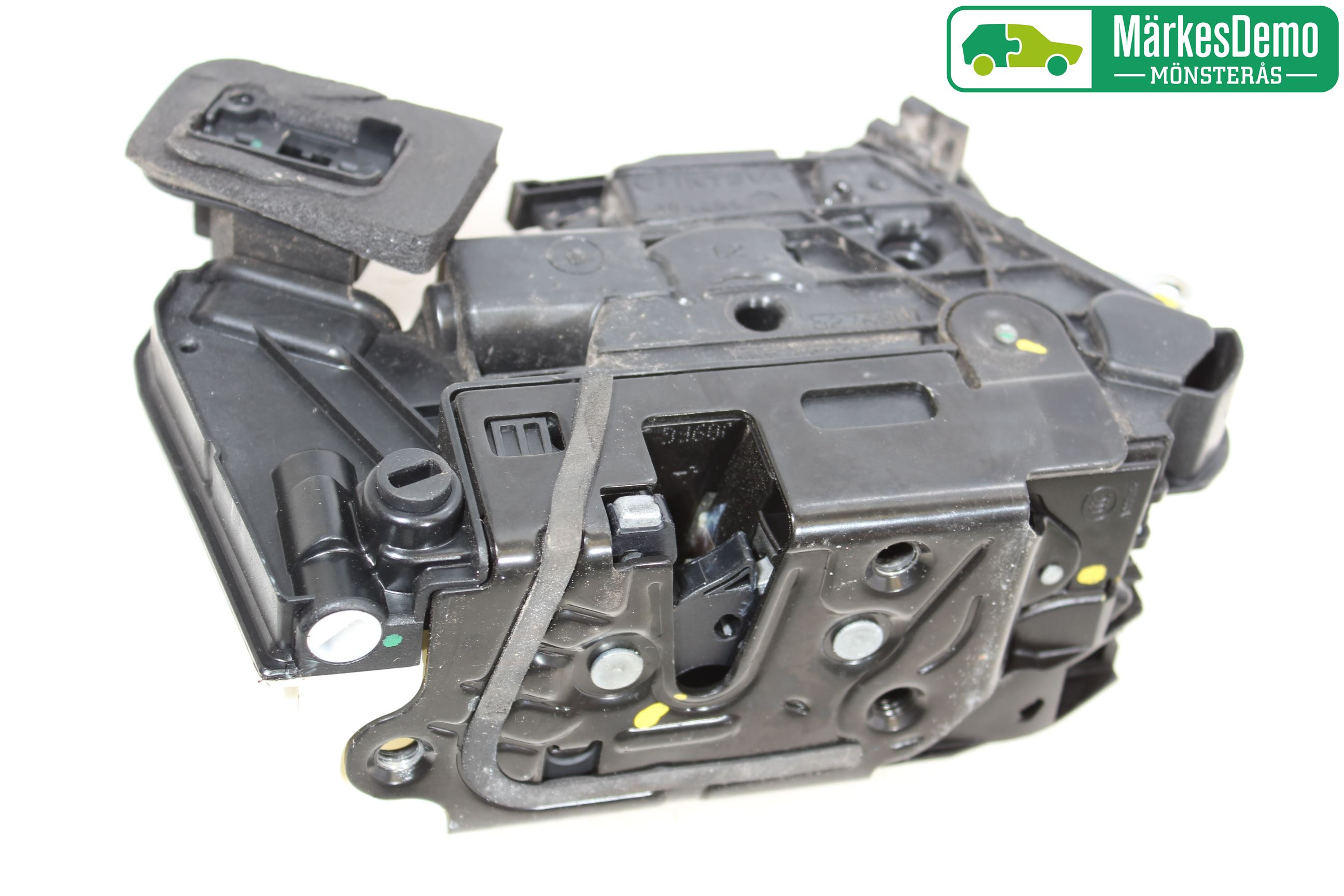 Skoda SUPERB 16-24 Låskista-Dörrlås