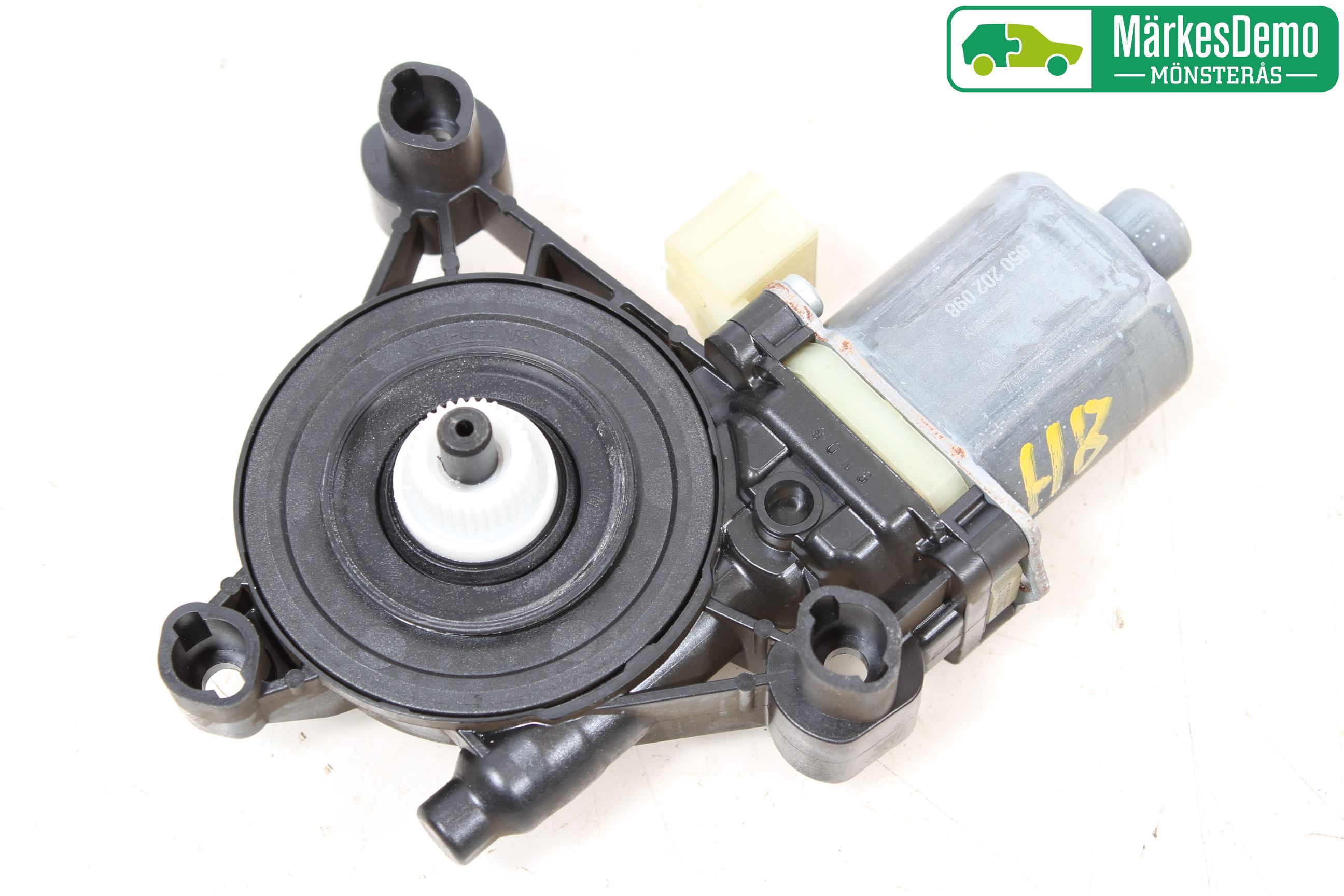 Skoda SUPERB 16-24 Fönsterhissmotor