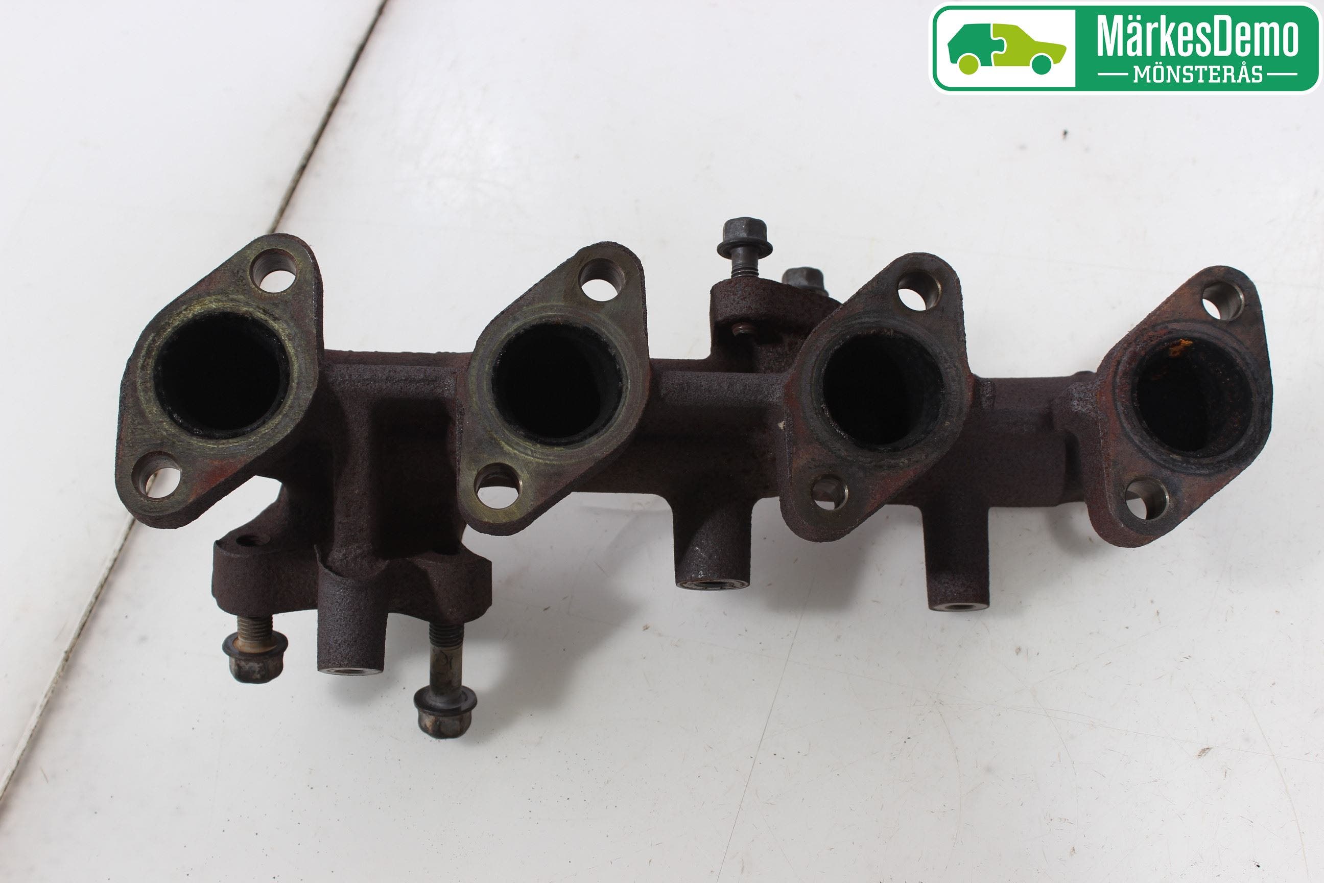 Kia CEED 12-18 Grenrör Avgas