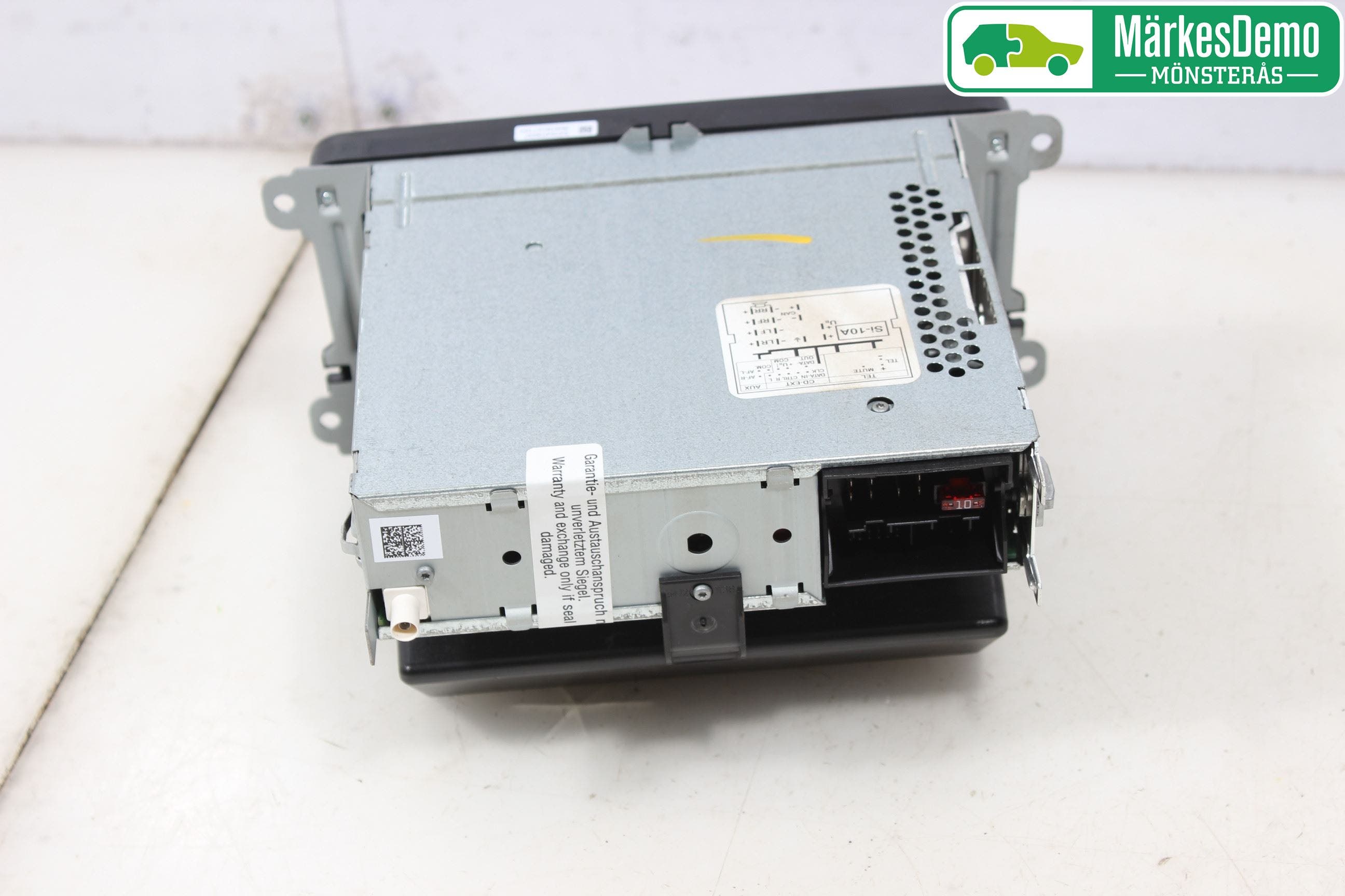 Volkswagen VW GOLF VI 09-13 Radio