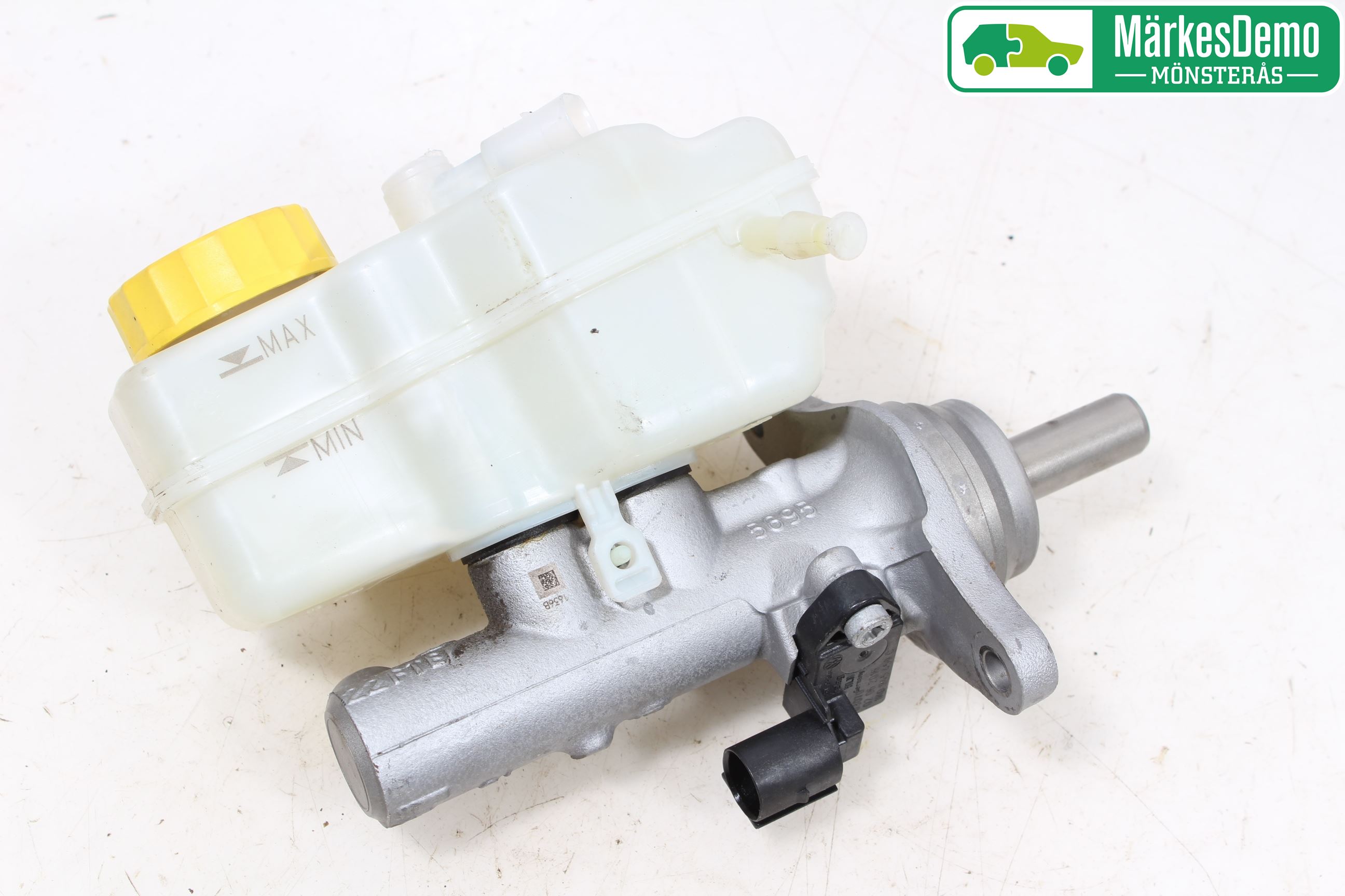 Volkswagen VW POLO 10-17 Broms Huvudcylinder