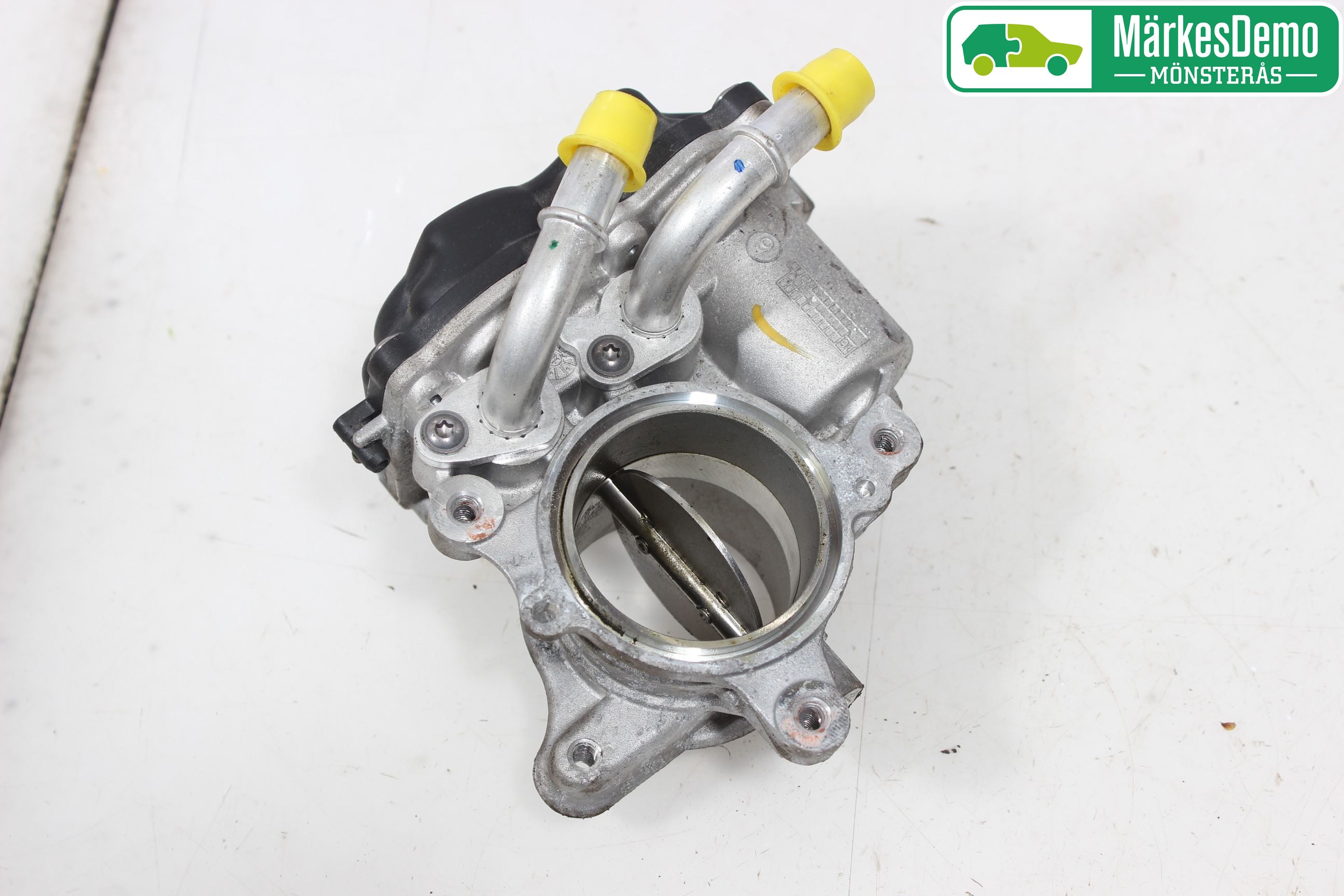 Volkswagen VW PASSAT 15-19 Injspjällhus