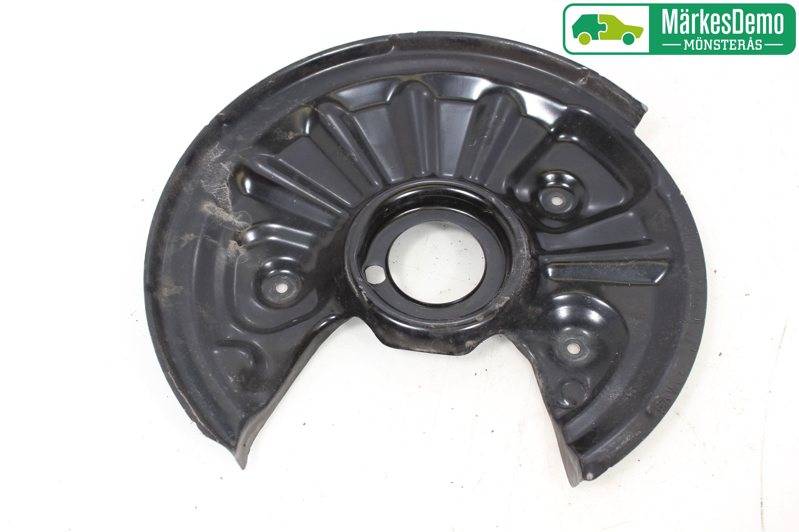 Volkswagen VW PASSAT 15-19 Bromssköld Bak