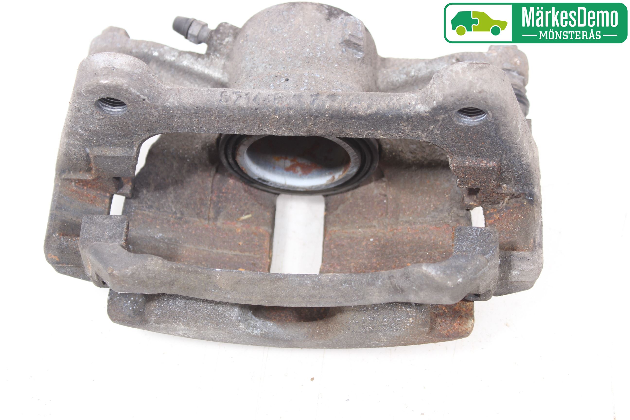 Volkswagen VW PASSAT 15-19 Bromsok Fram Vänster