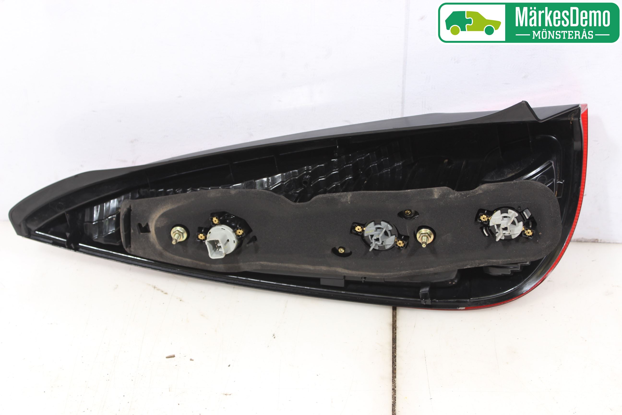 Toyota YARIS VERSO P1 00-05 Bakljus Höger