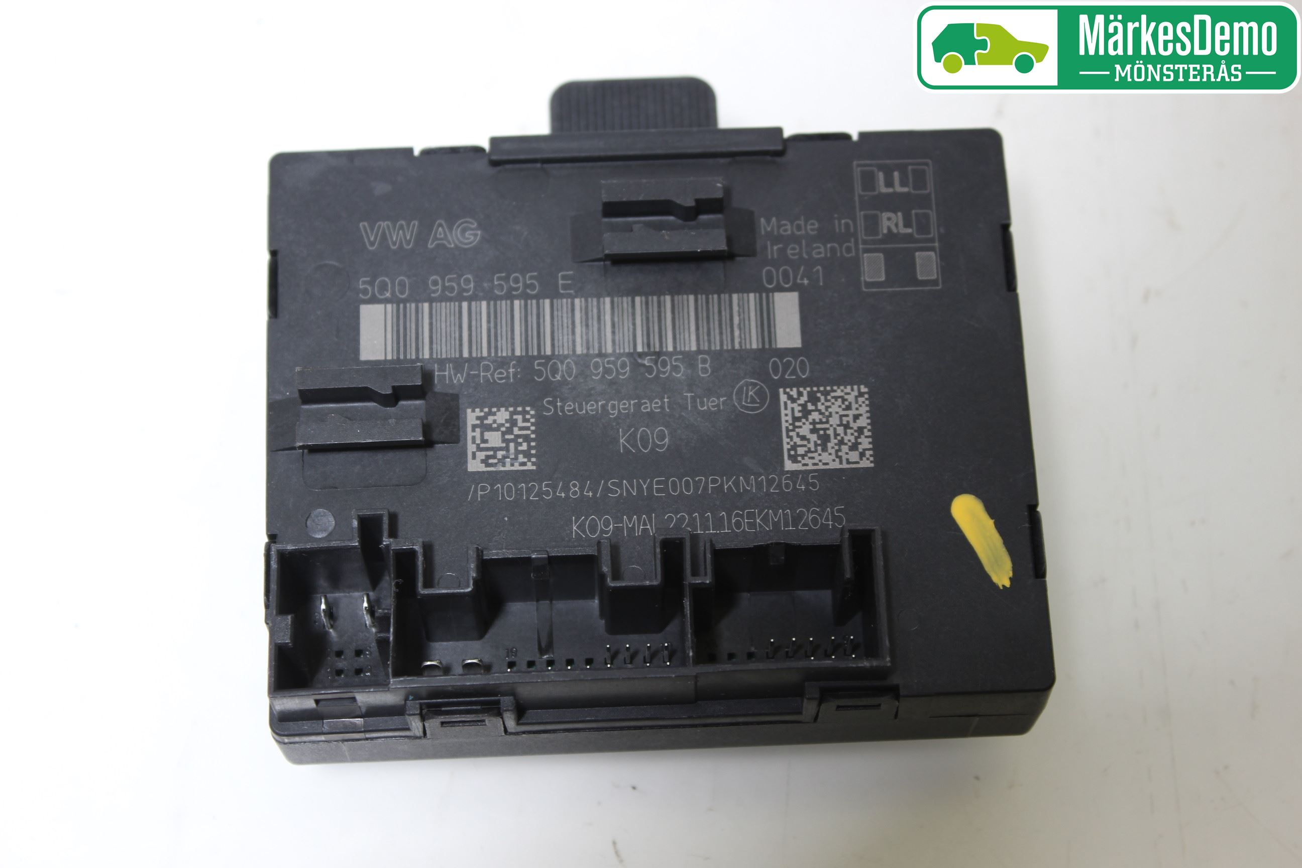 Volkswagen VW PASSAT 15-19 Styrenhet Dörr