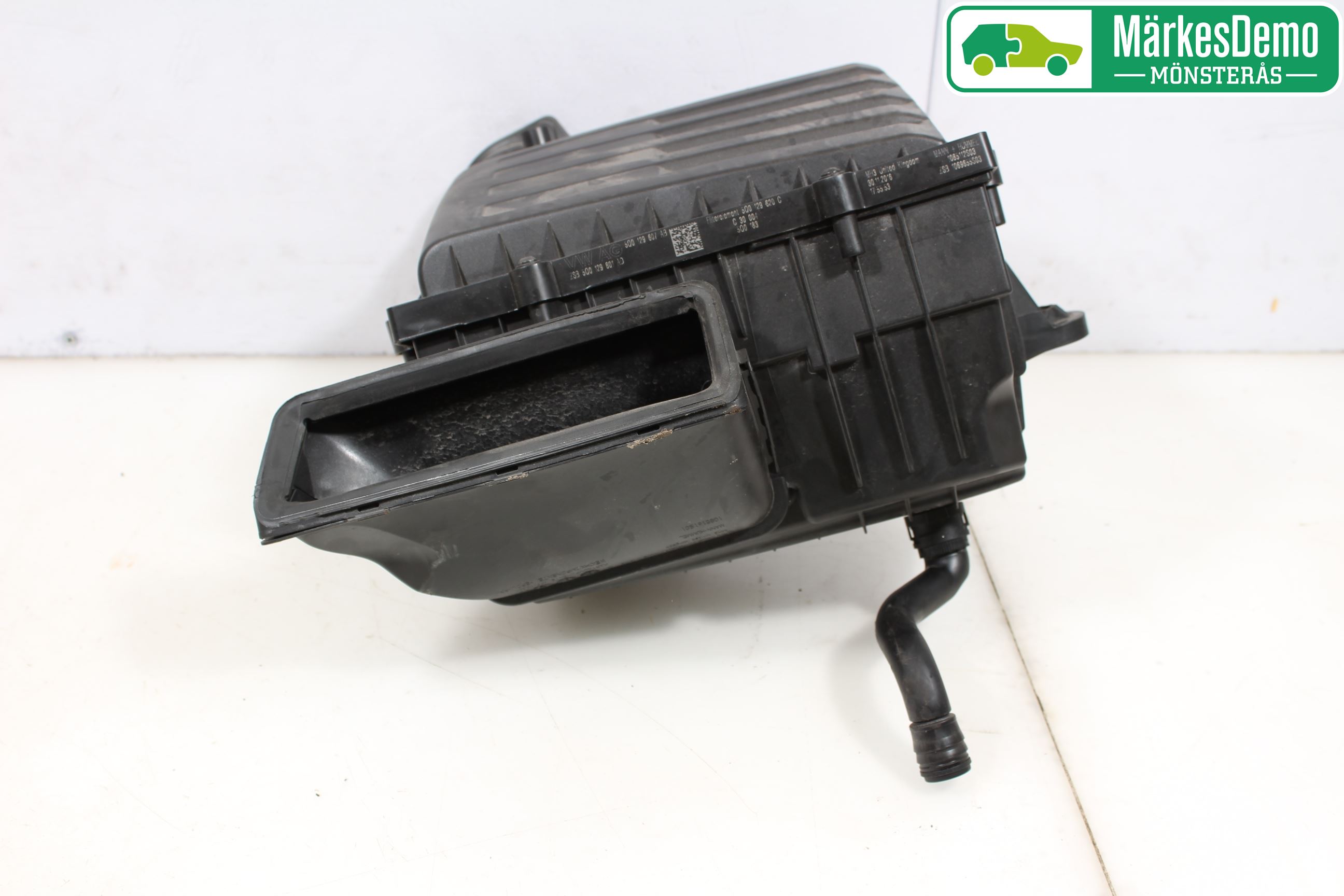 Volkswagen VW PASSAT 15-19 Luftrenare