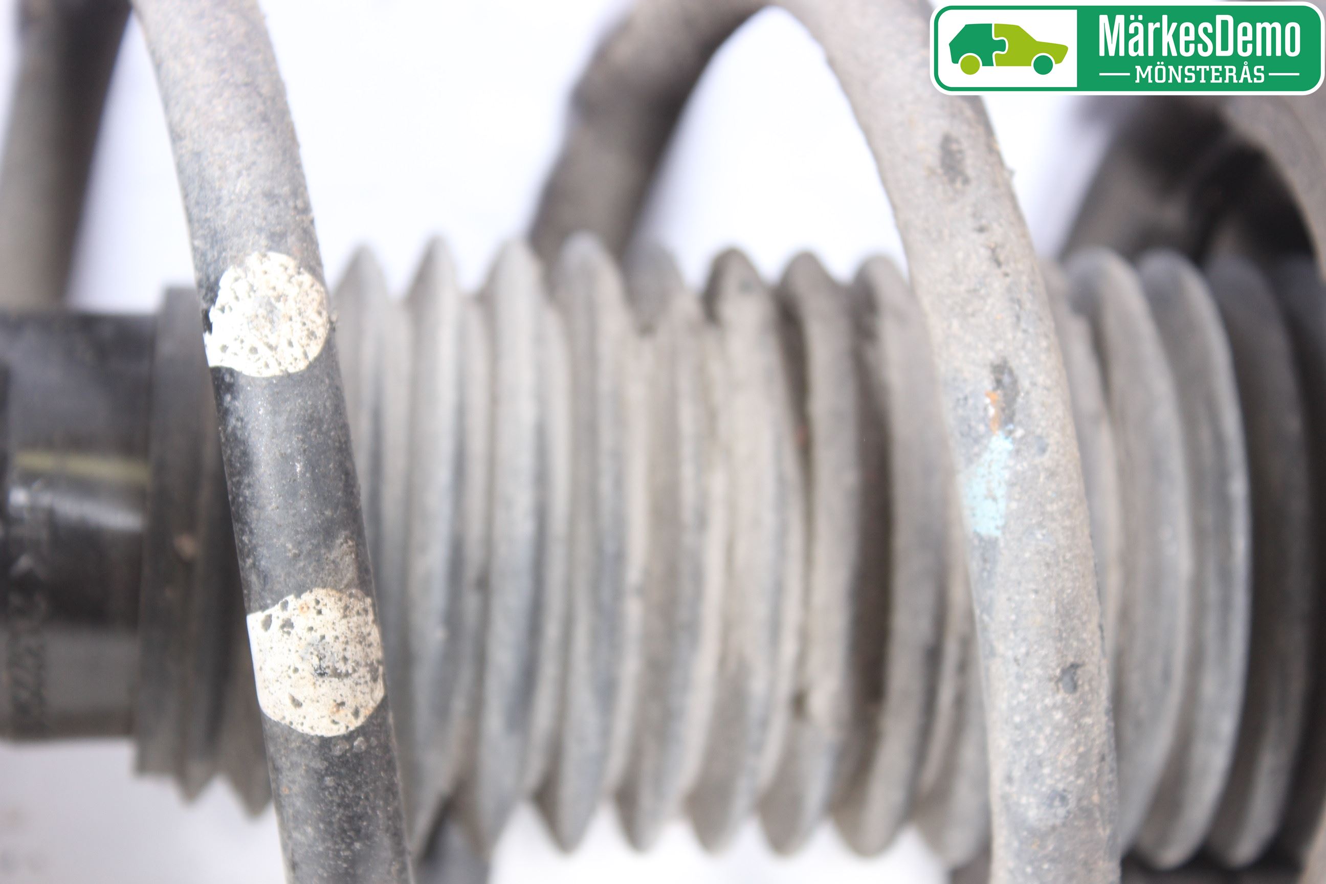 Subaru FORESTER SH  08-13 Fjäderben Fram Vänster