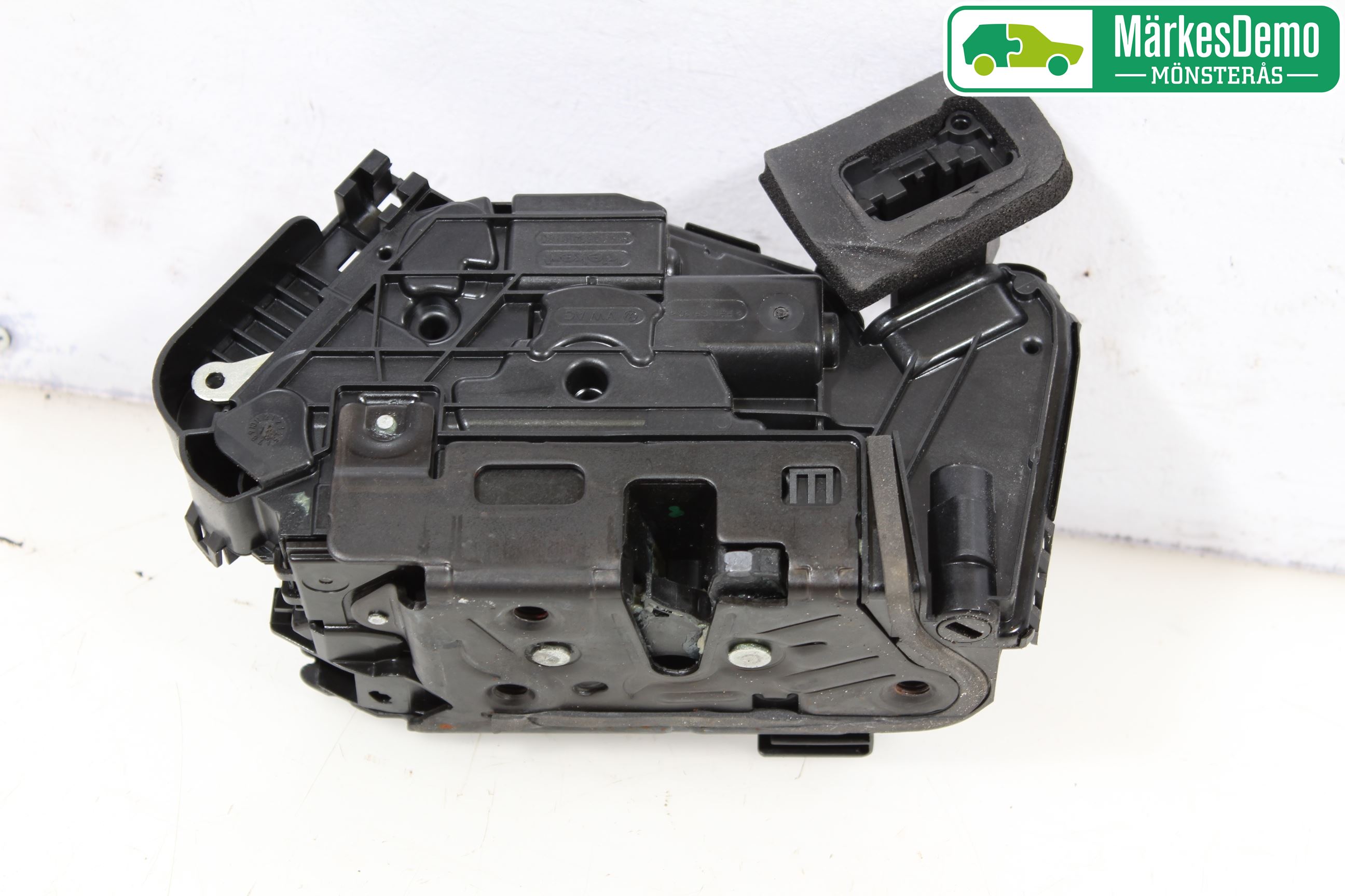 Volkswagen VW GOLF / E-GOLF VII 13-20 Låskista-Dörrlås