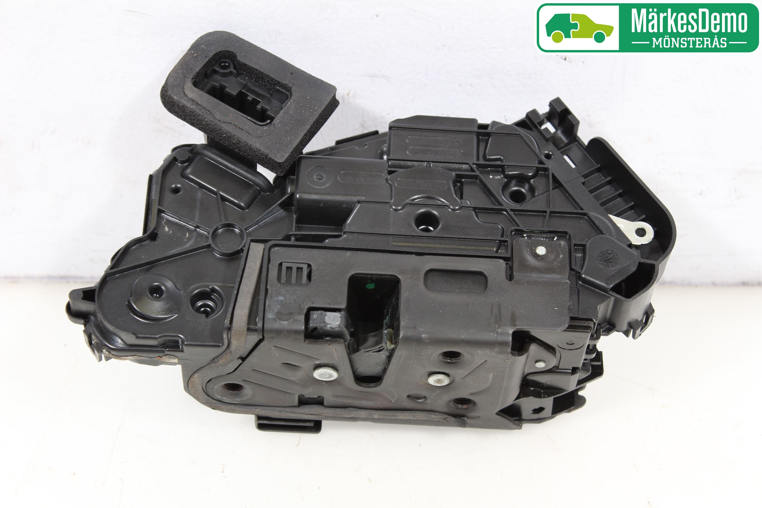 Volkswagen VW GOLF / E-GOLF VII 13-20 Låskista-Dörrlås