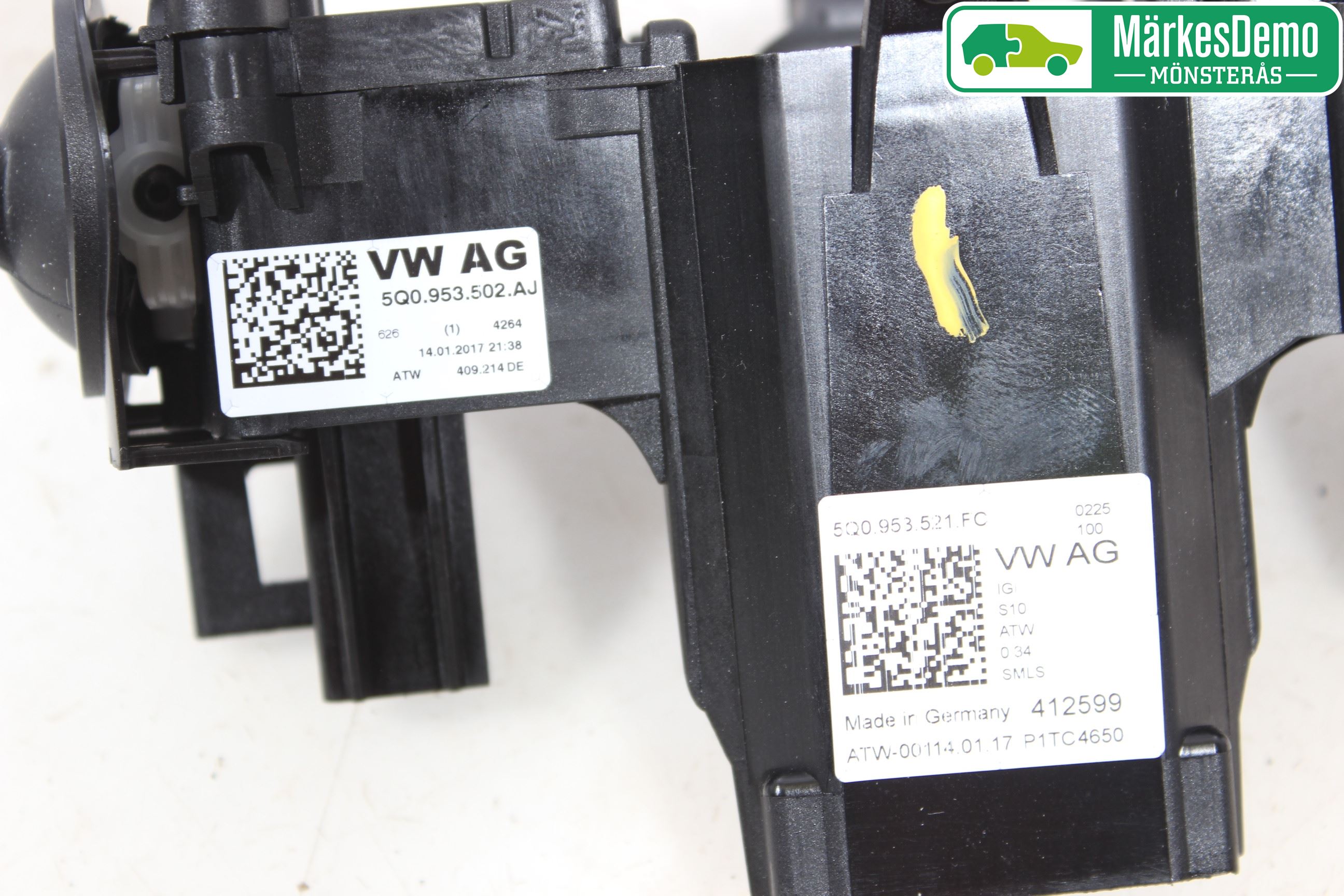 Volkswagen VW GOLF / E-GOLF VII 13-20 Spakcentral