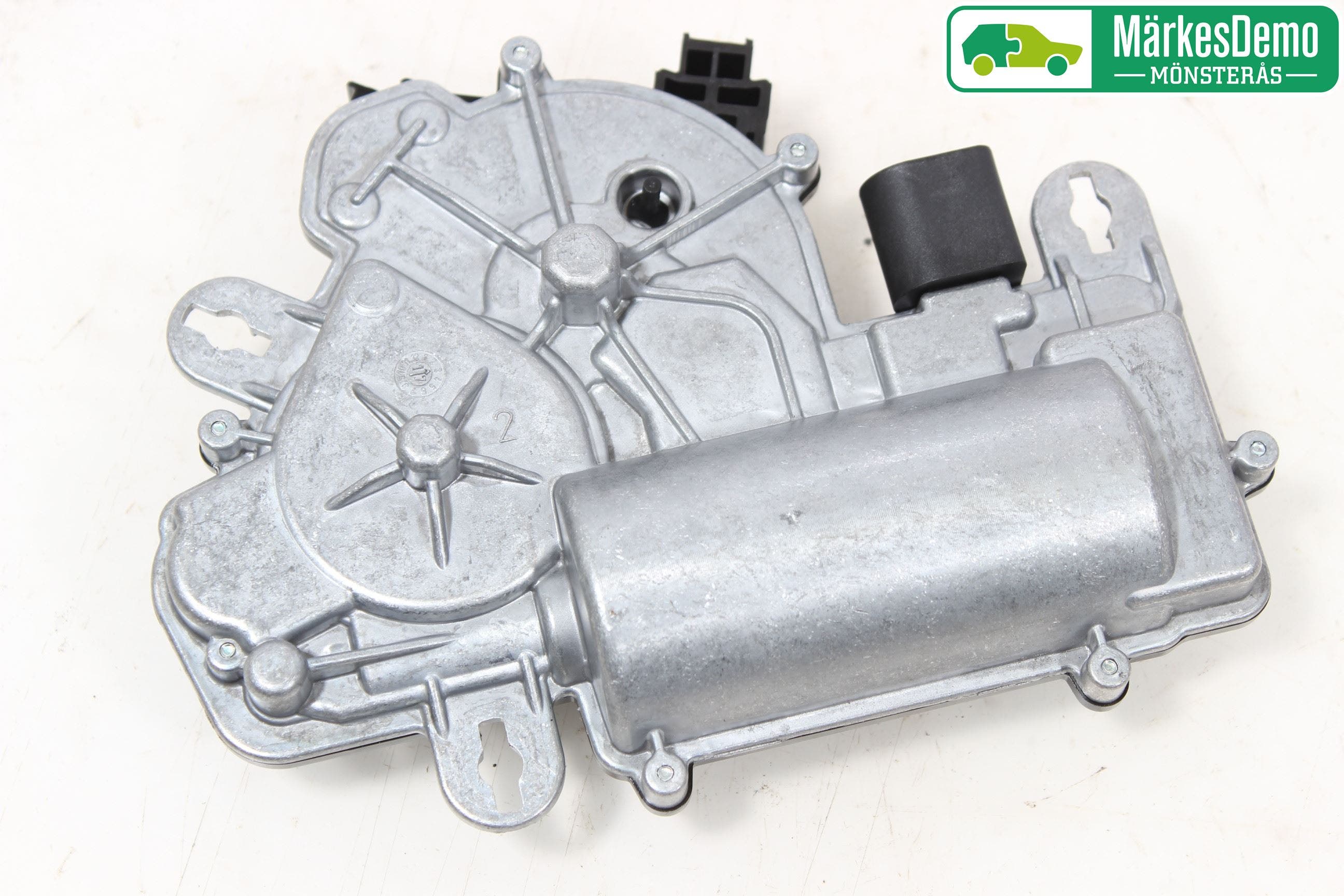 Volkswagen VW TIGUAN 16-24 Bakluckeöppnare Automatisk