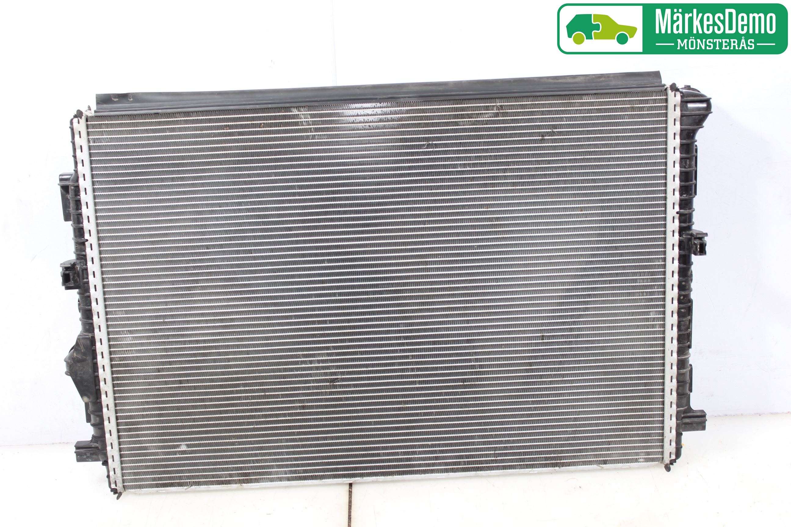 Volkswagen VW TIGUAN 16-24 Kylare Aut