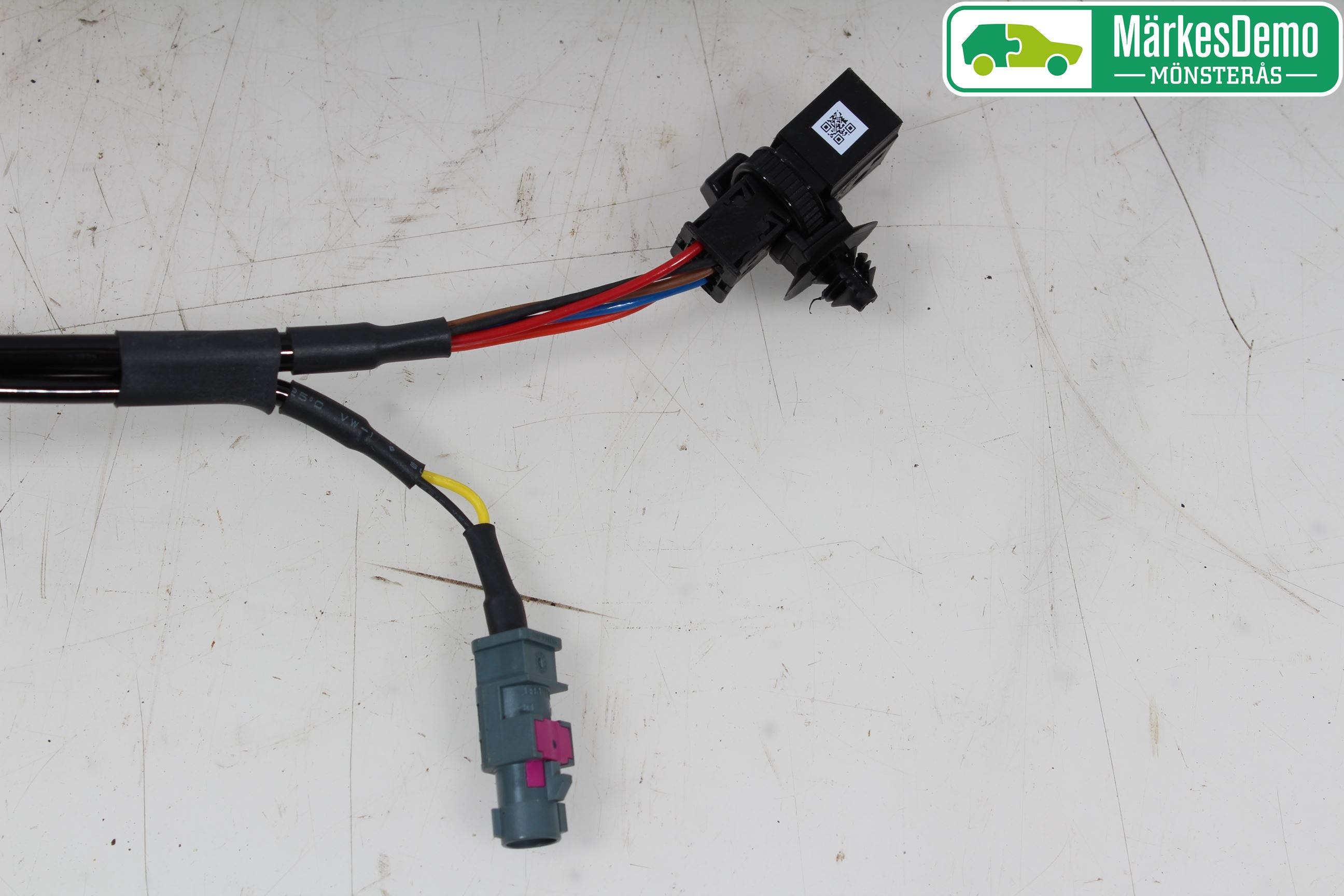 Volkswagen VW TIGUAN 16-24 Bakluckehandtag