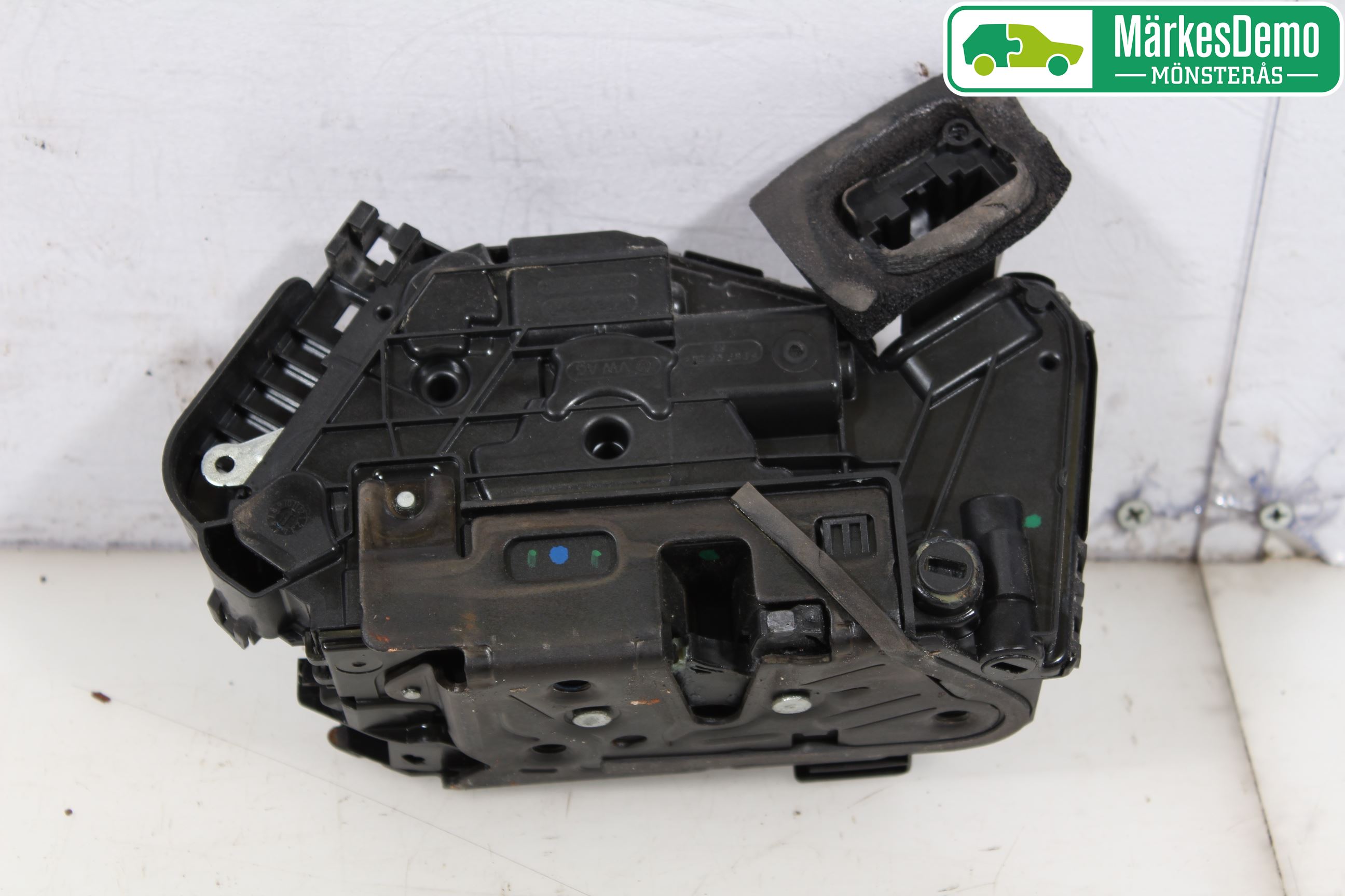 Skoda FABIA 15-21 Låskista-Dörrlås