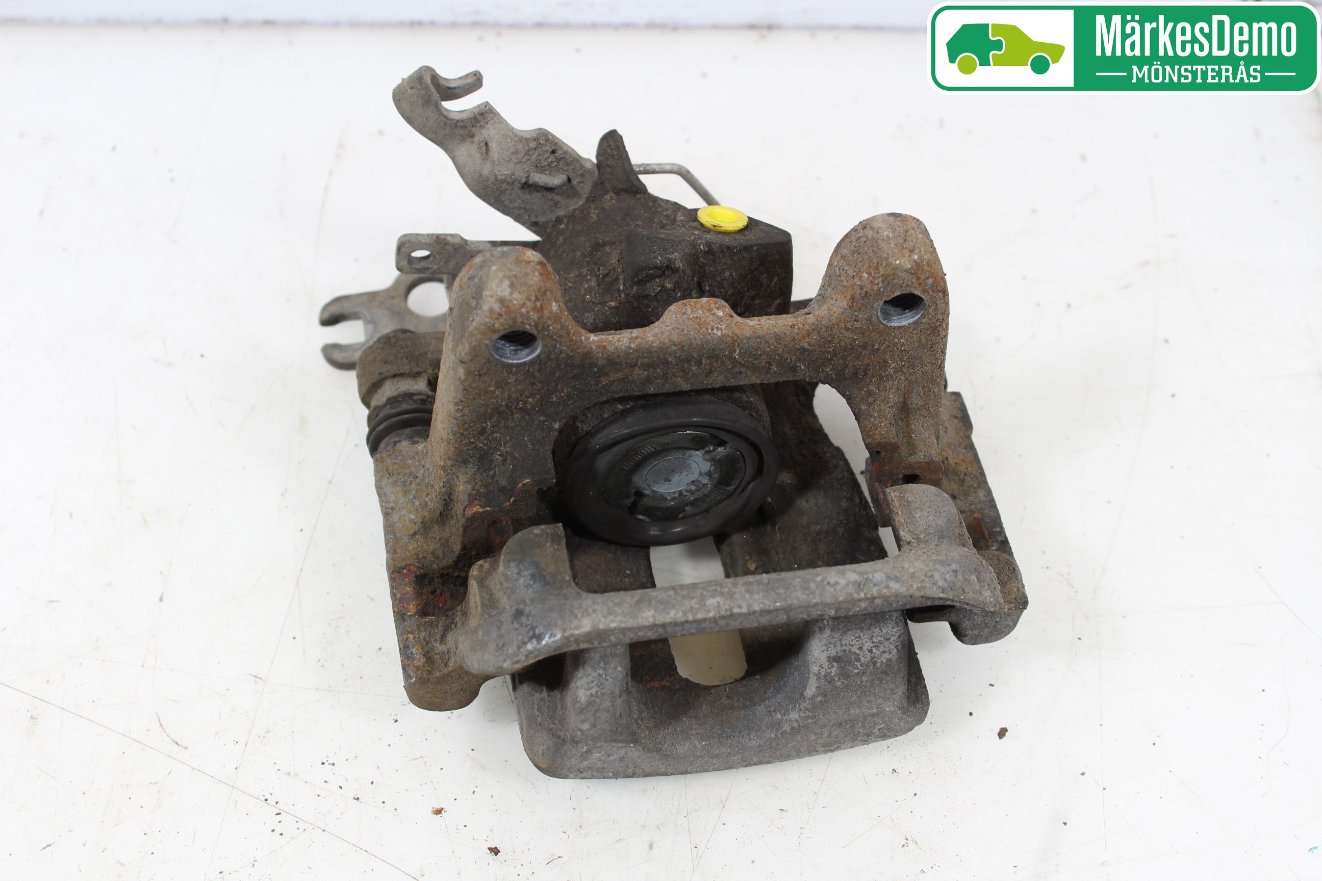 Volkswagen VW CADDY 16-20 Bromsok Bak Höger