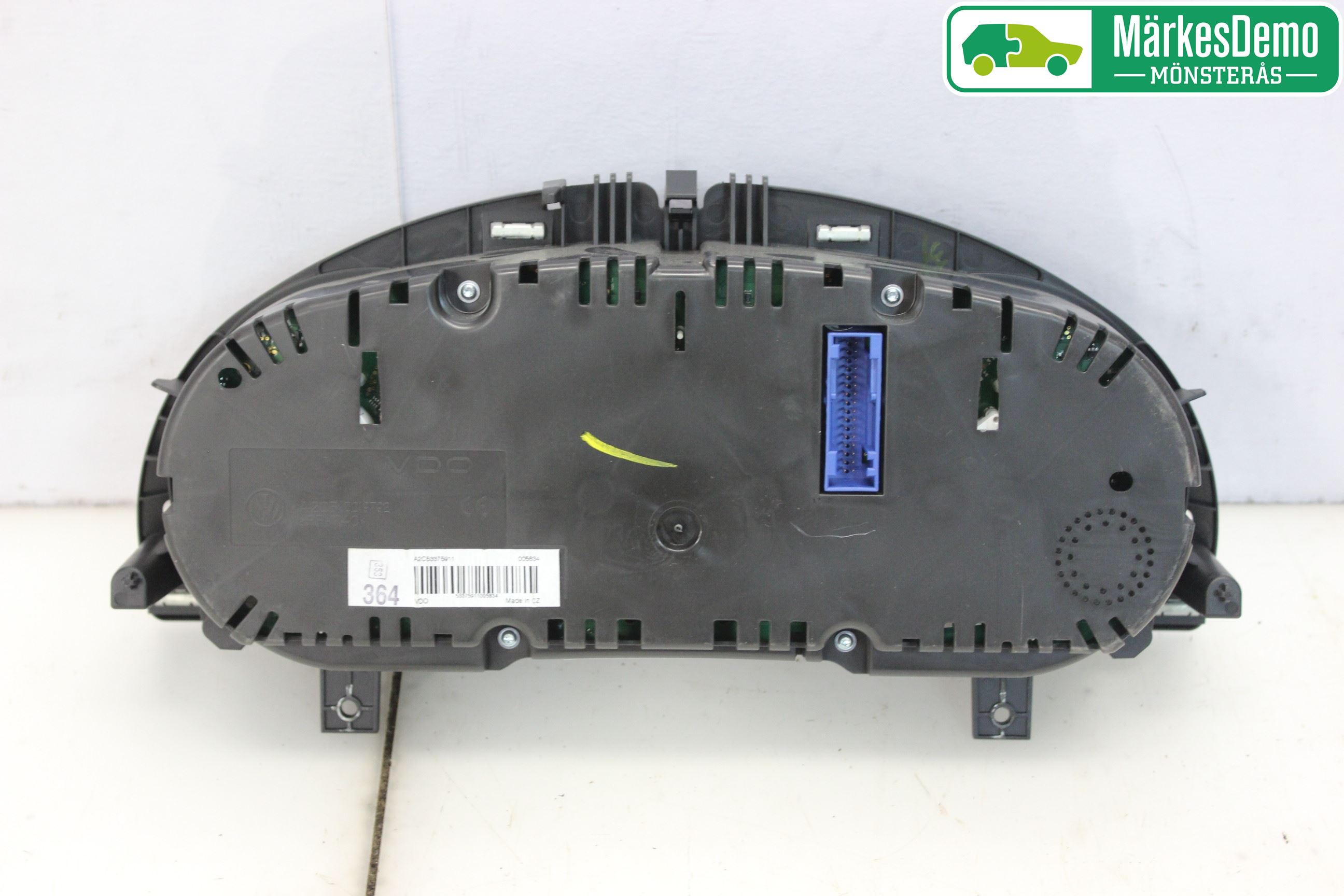 Volkswagen VW PASSAT 05-11 Instrument Komb