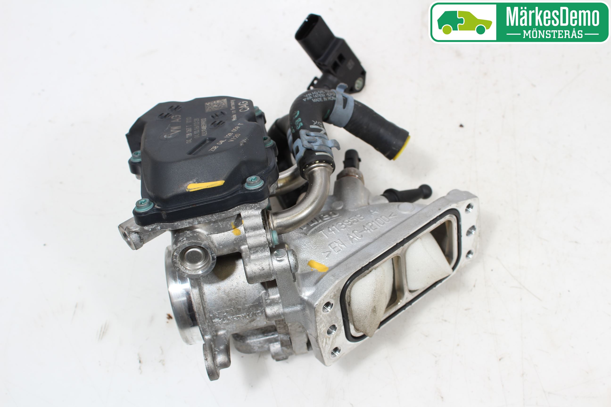 Audi A4/S4 B9 16-19 Injspjällhus