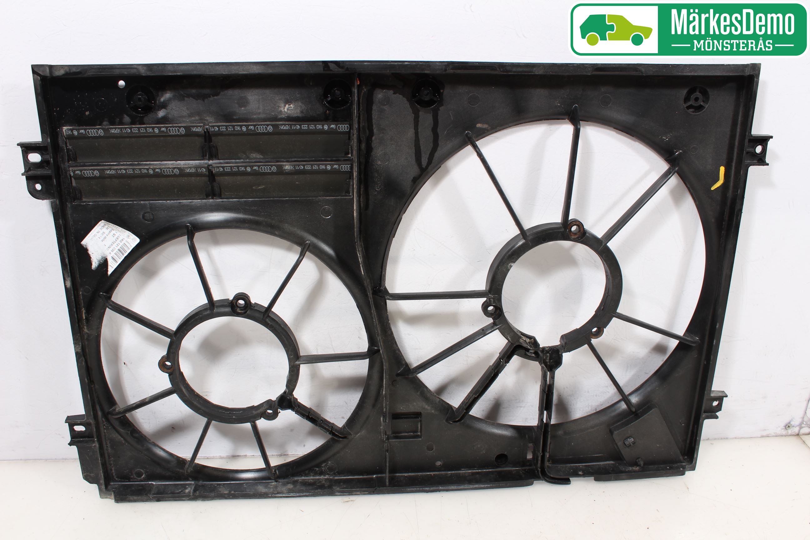 Volkswagen VW PASSAT 05-11 Kylfläktkåpa