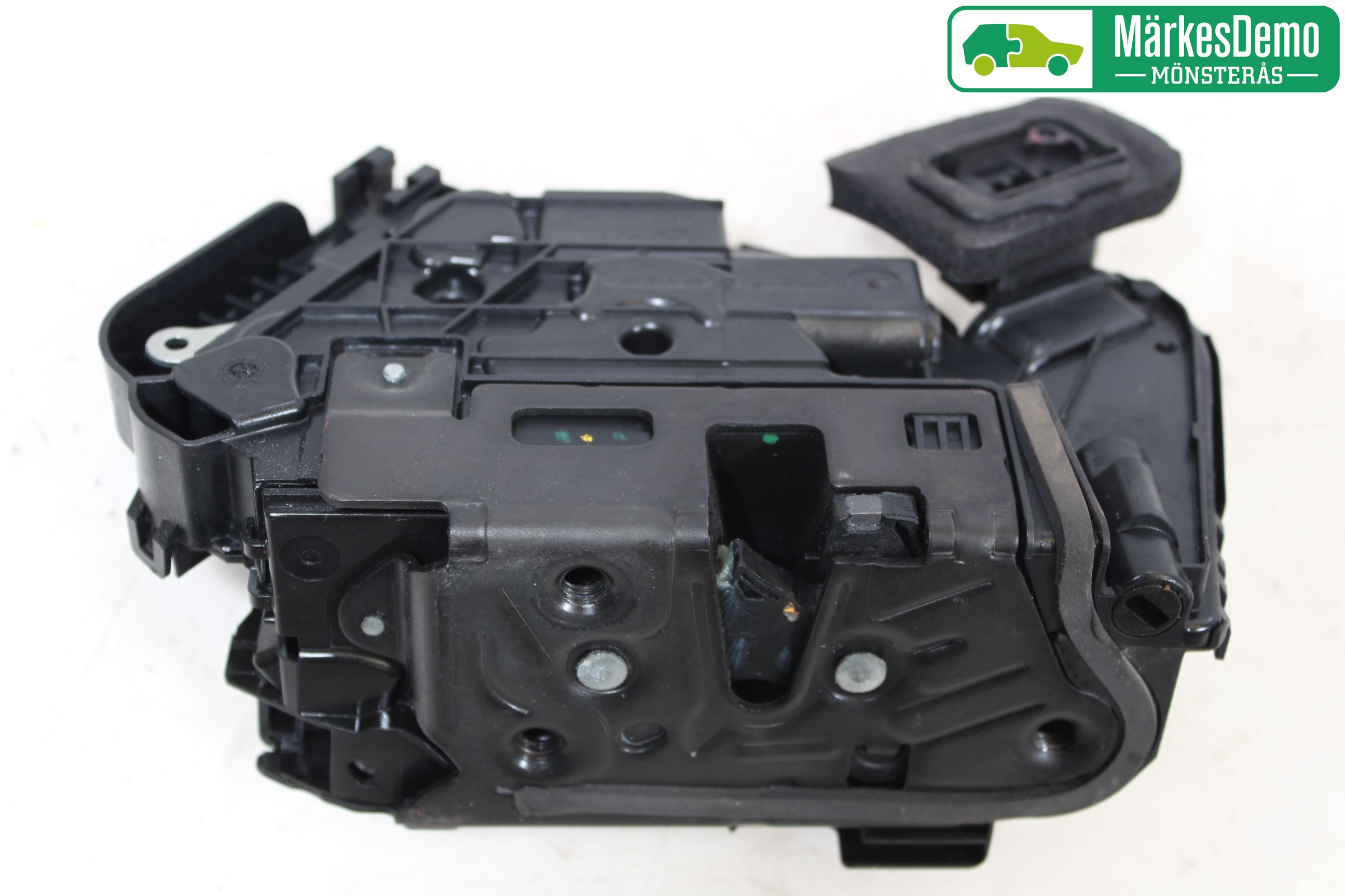 Skoda FABIA 15-21 Låskista-Dörrlås