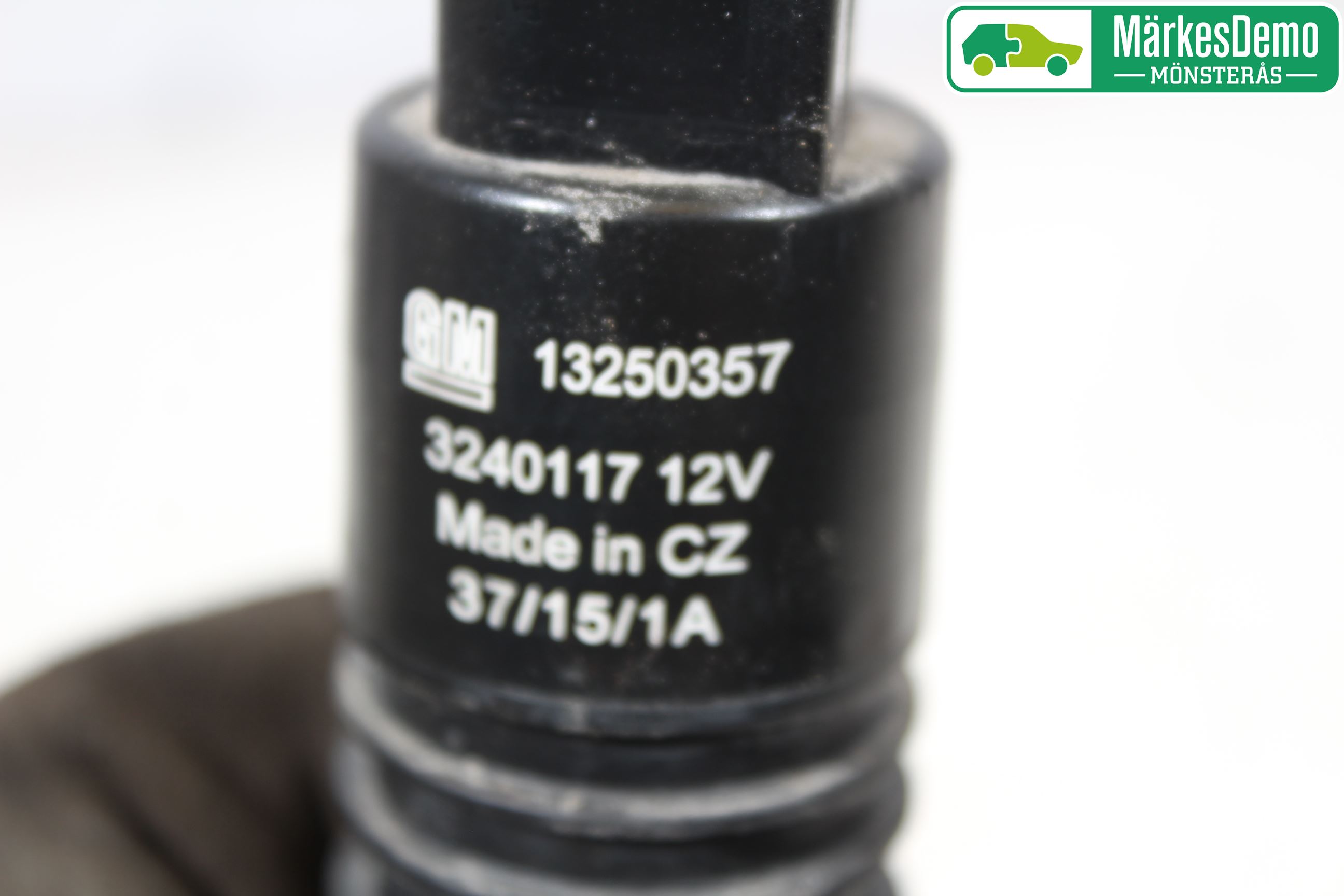 Opel CORSA E 15-19 Spolarpump Vindruta