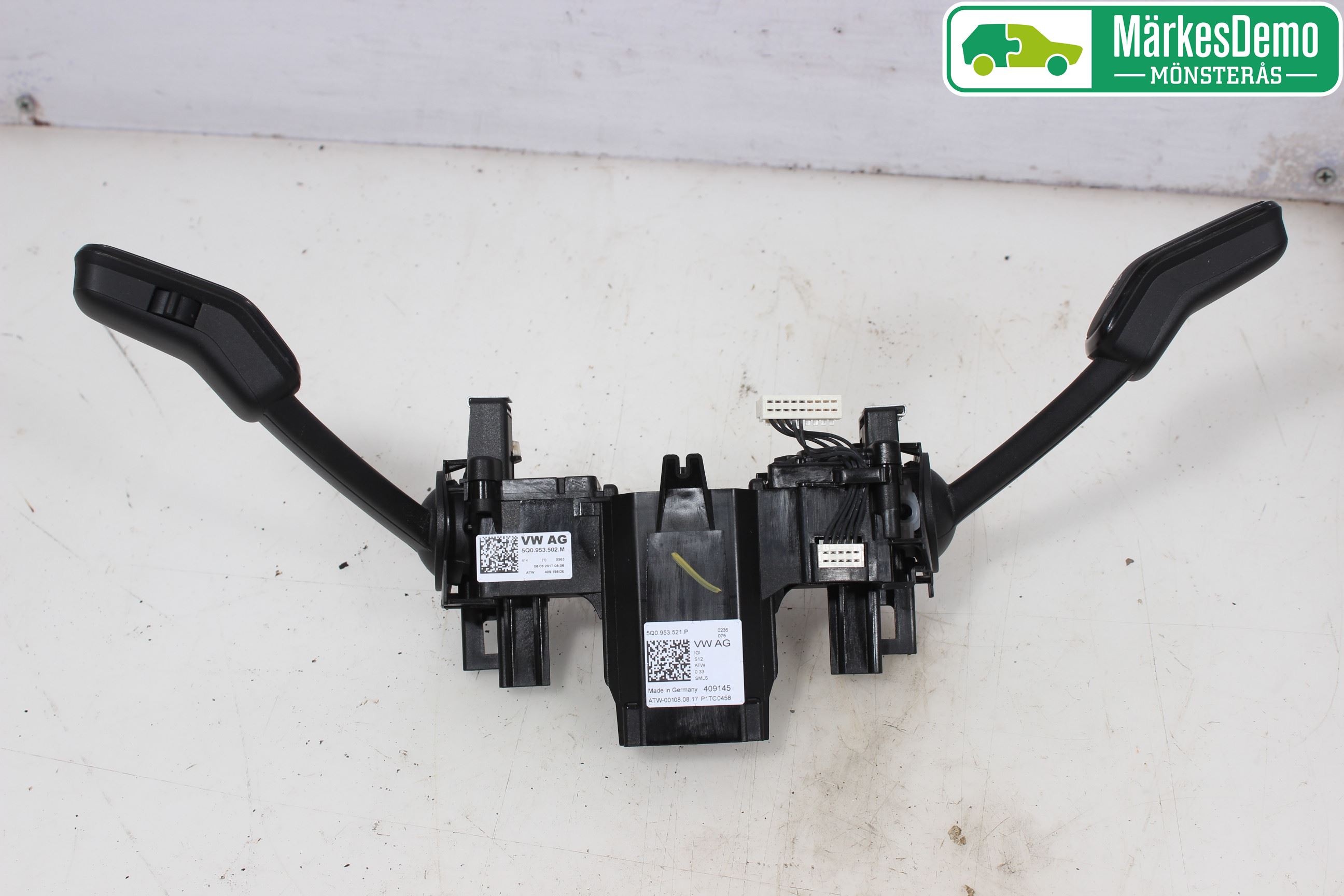 Volkswagen VW GOLF / E-GOLF VII 13-20 Spakcentral