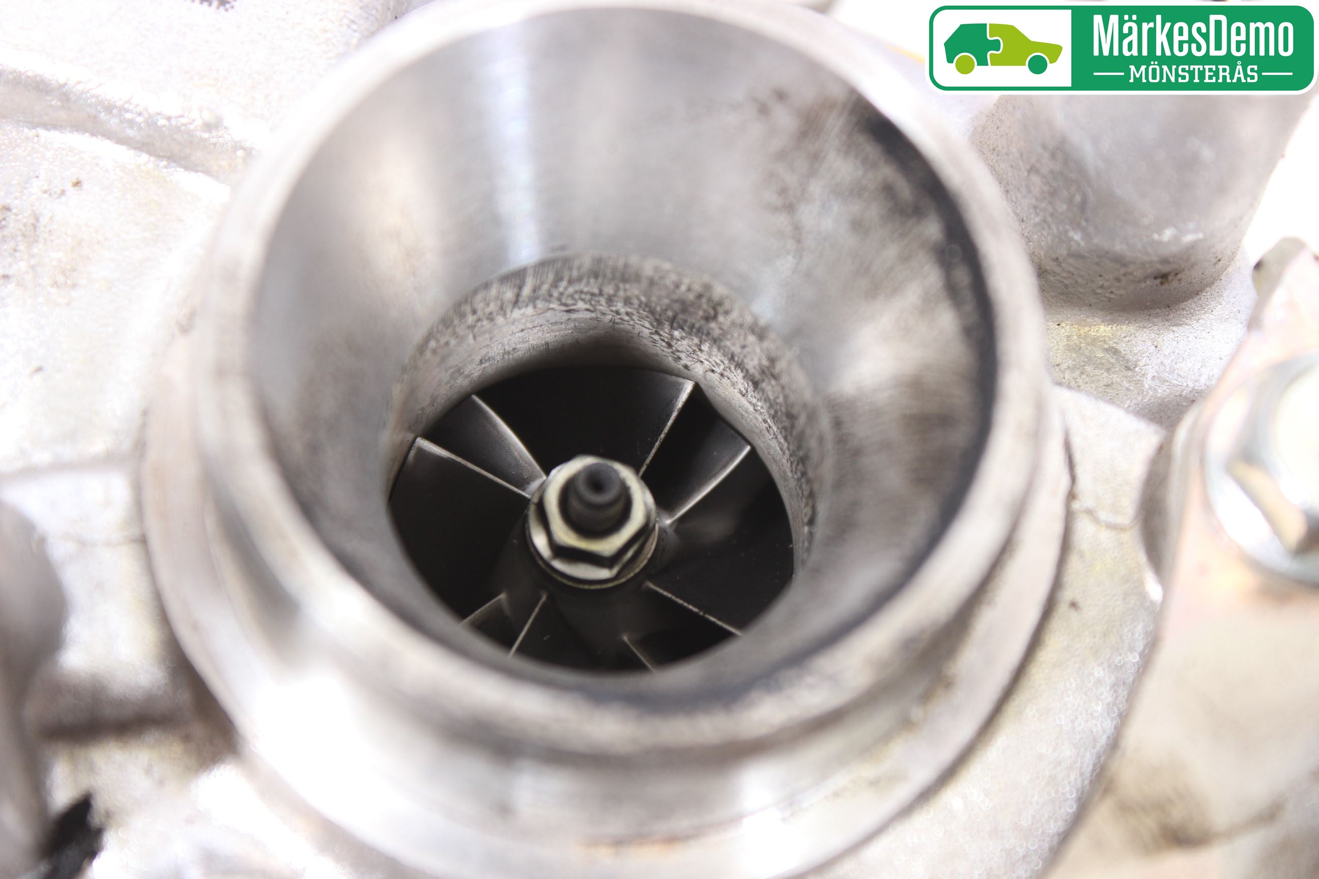Peugeot PARTNER 08-15 Turboaggregat