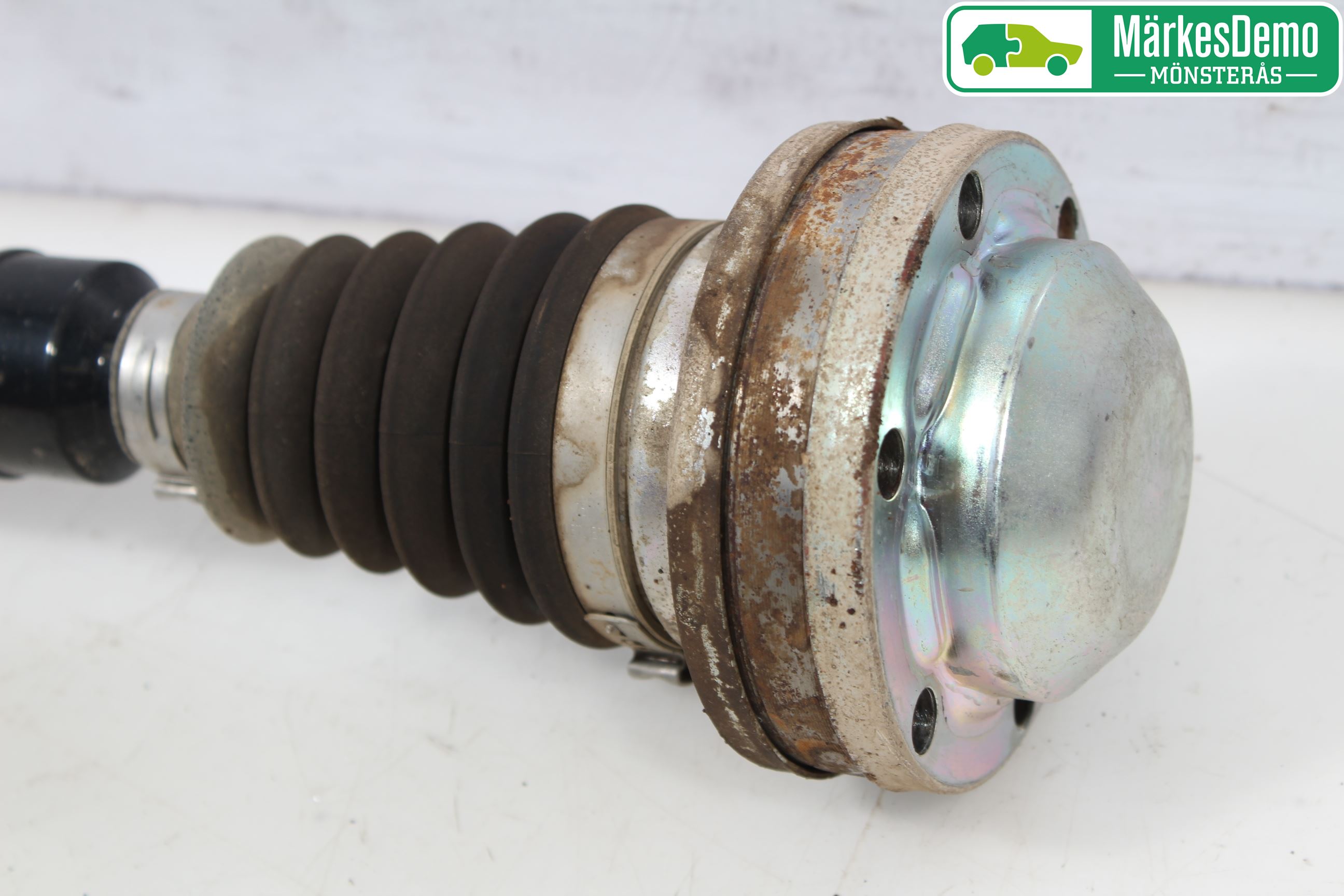 Volkswagen VW GOLF / E-GOLF VII 13-20 Drivaxel Fram Höger