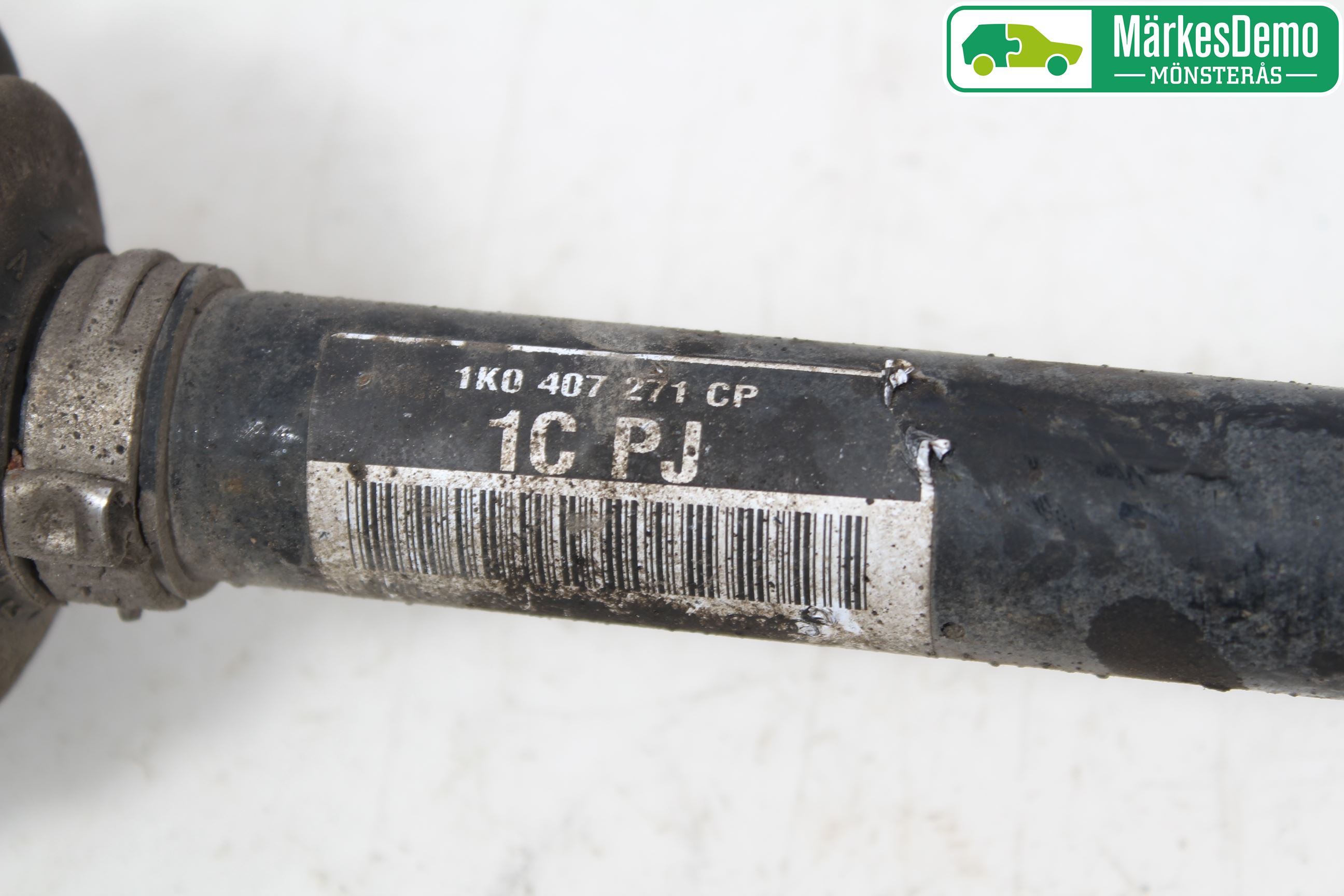 Volkswagen VW GOLF PLUS/CROSS GOLF 04-14 Drivaxel Fram Vänster